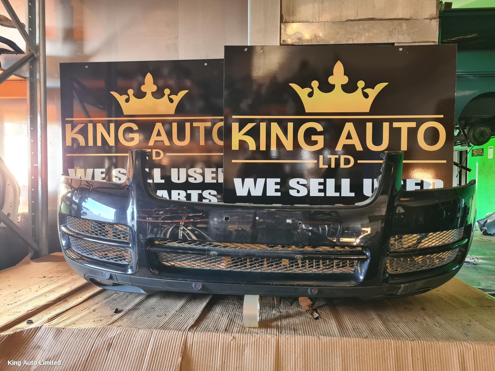 Volkswagen - Volkswagen TOUAREG 2006 Front Bumper