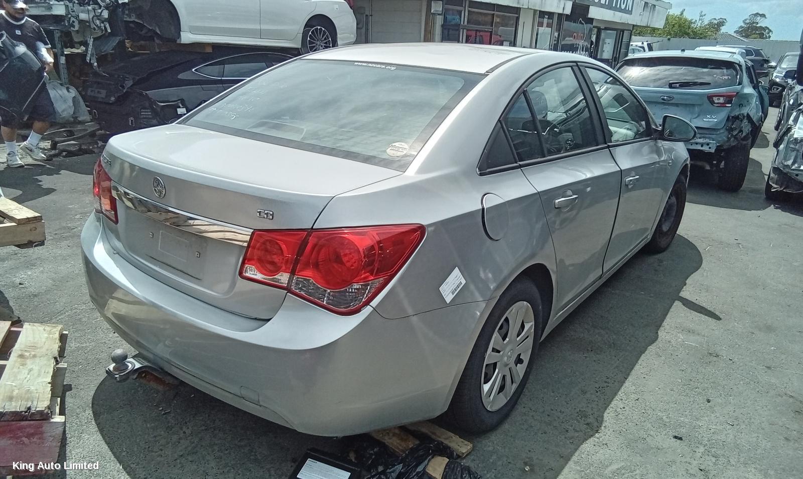 Holden CRUZE 2009 Left Front Door thumbnail 3