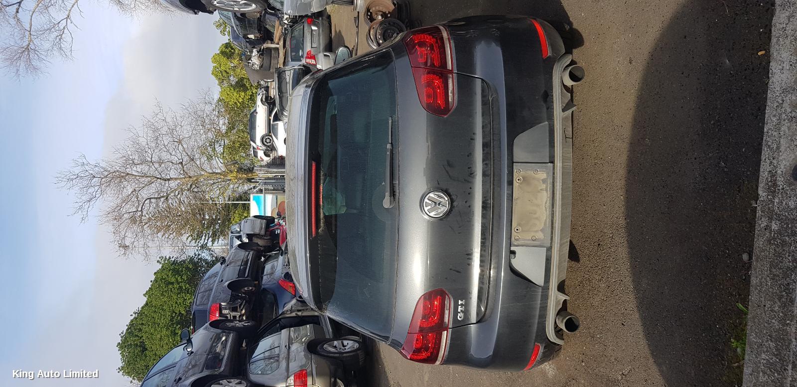 Volkswagen GOLF 2011 Rear Garnish thumbnail 1