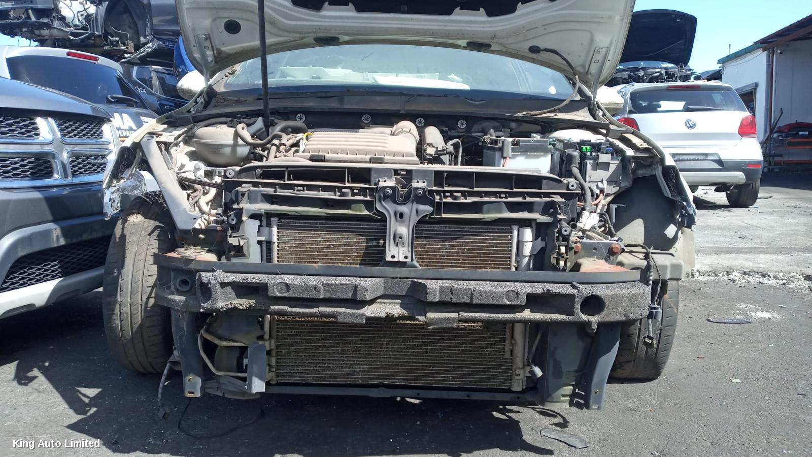 Volkswagen GOLF 2014 Rear Bumper thumbnail 2