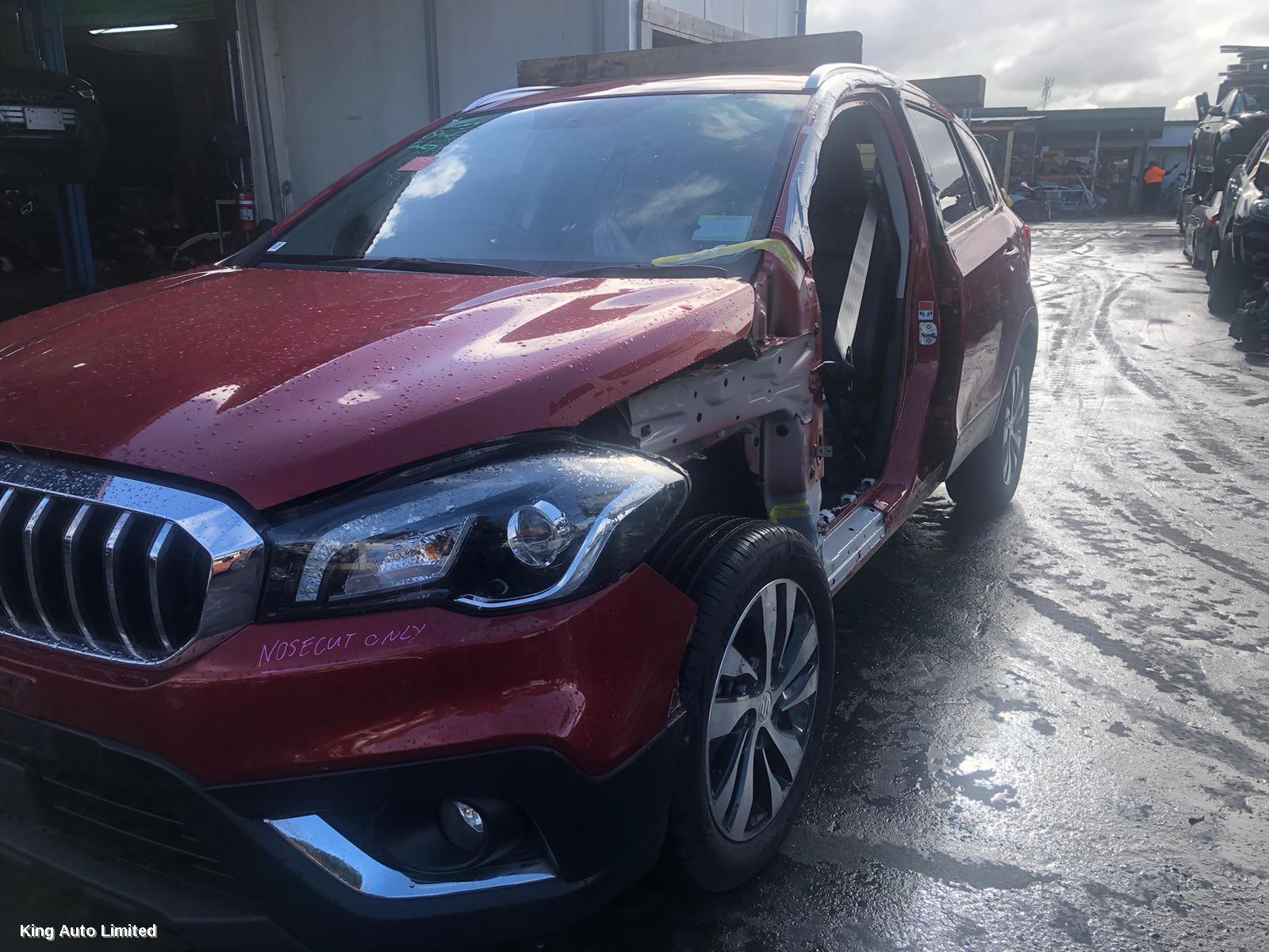 Suzuki S-CROSS 2019 Right Door Mirror thumbnail 2