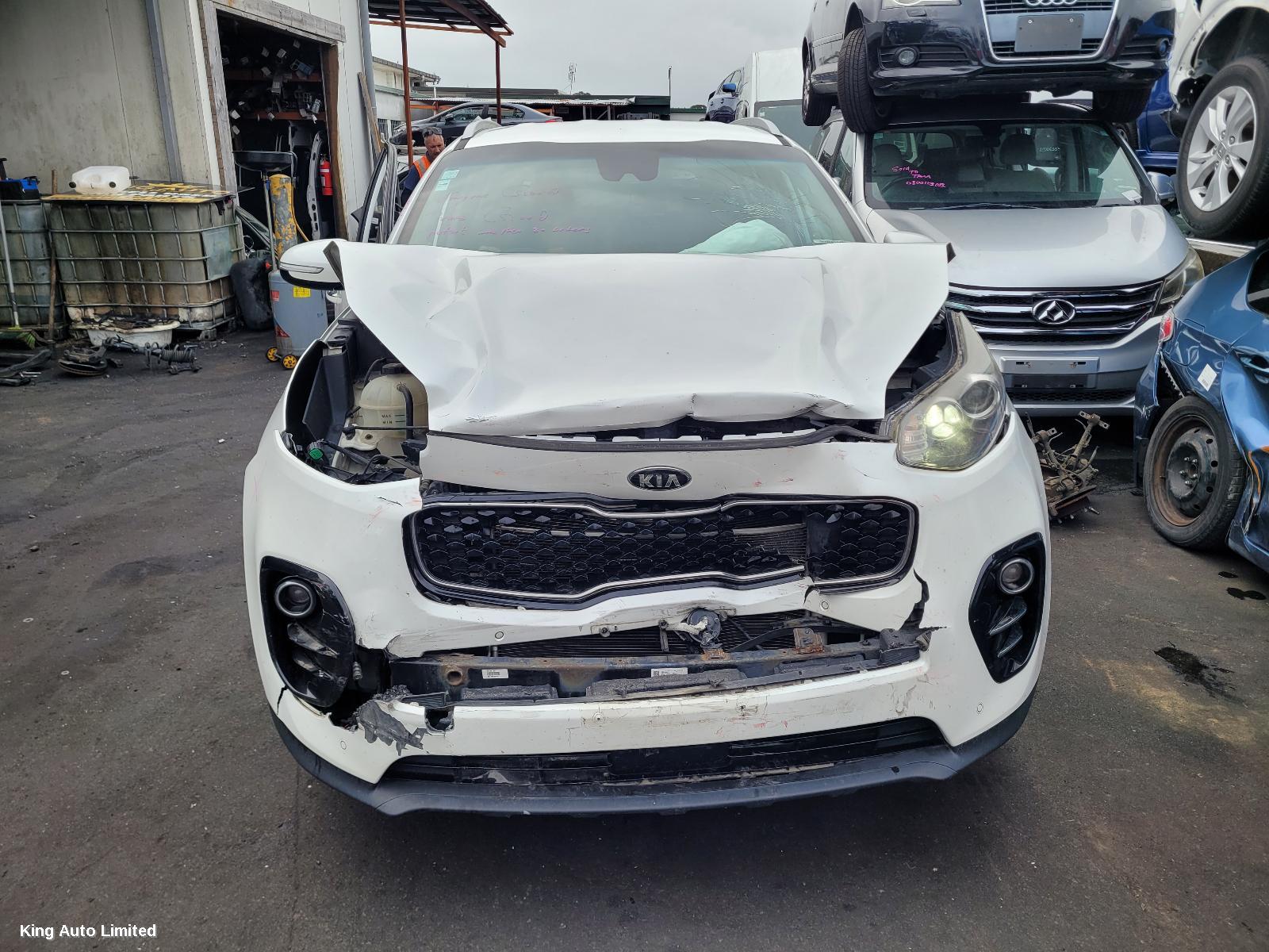 Kia SPORTAGE 2016 A/C Compressor thumbnail 1