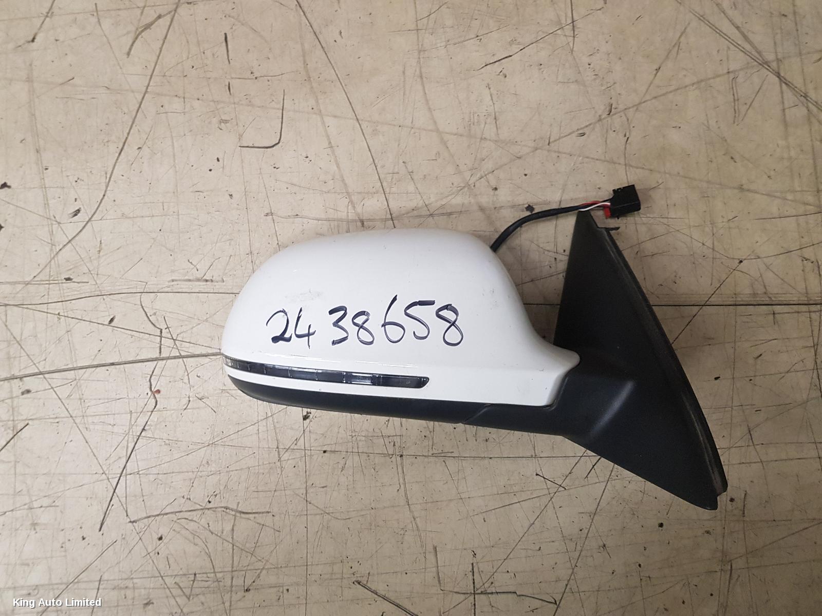 Audi Q3 2012 Right Door Mirror thumbnail 1
