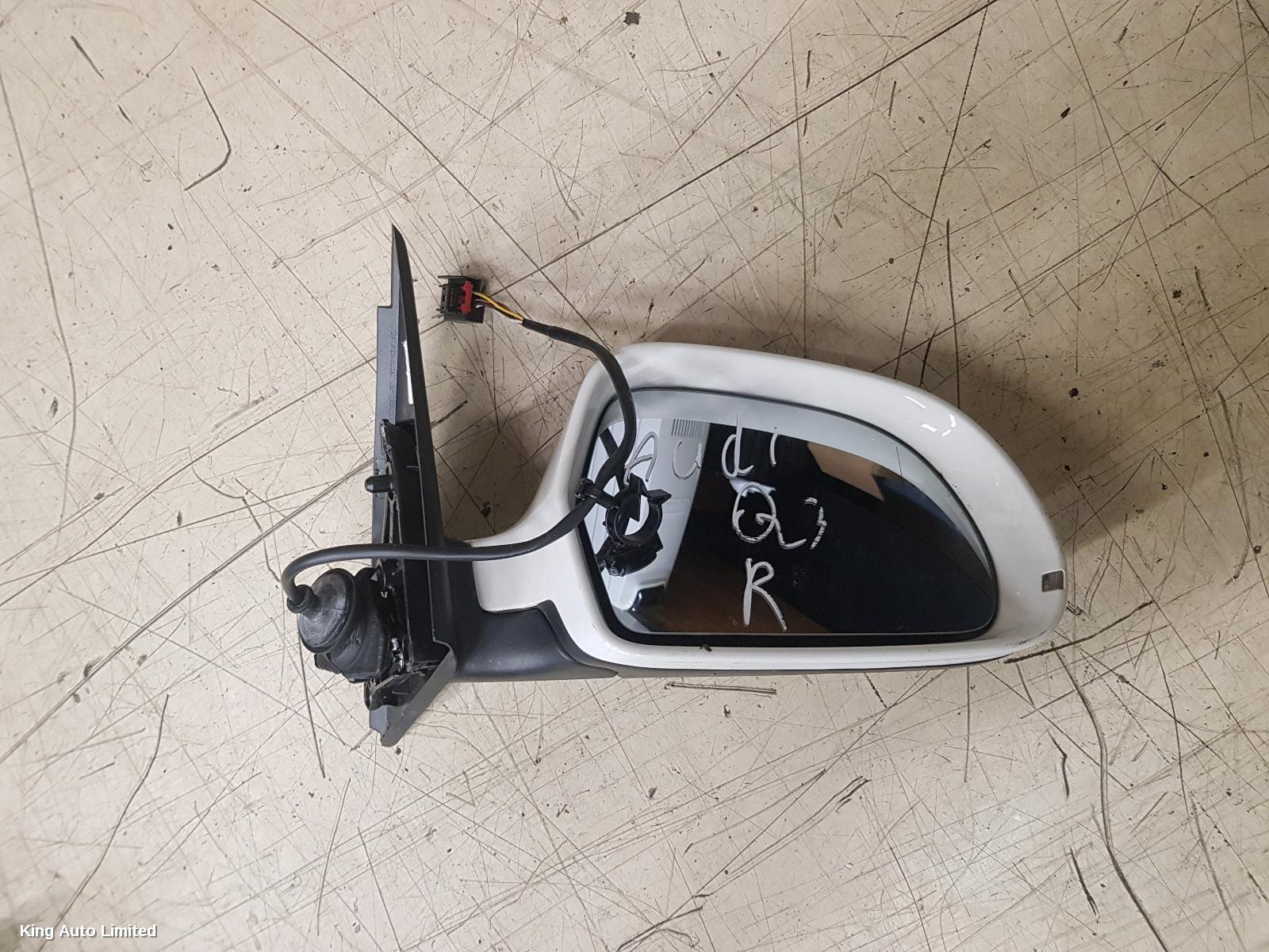 Audi Q3 2012 Right Door Mirror thumbnail 2
