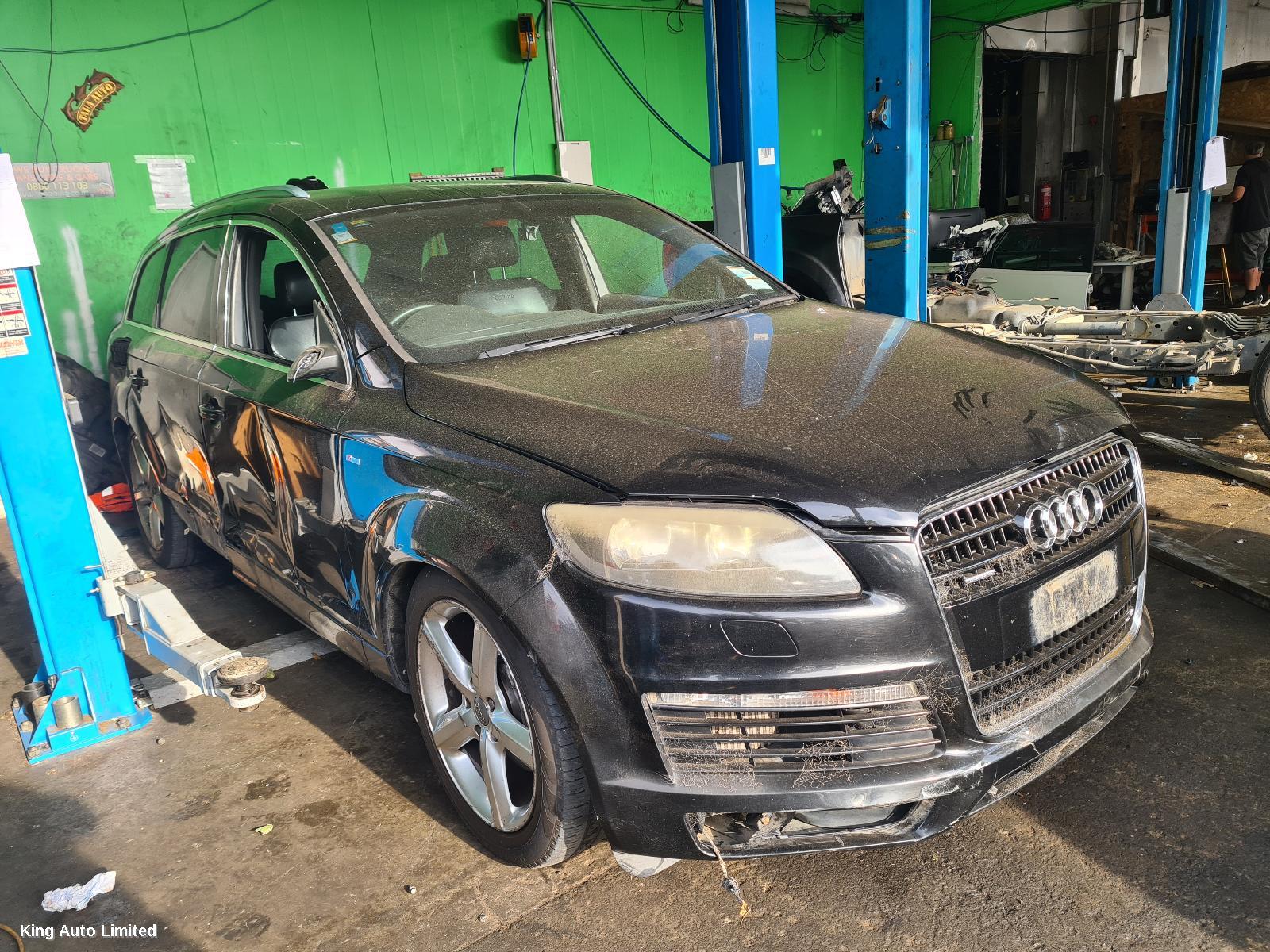 Audi Q7 2009 Intercooler thumbnail 2
