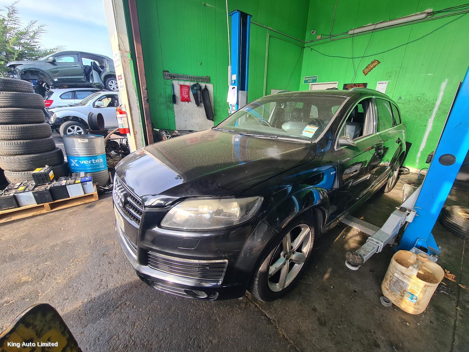 Audi Q7 2009 Intercooler thumbnail 3