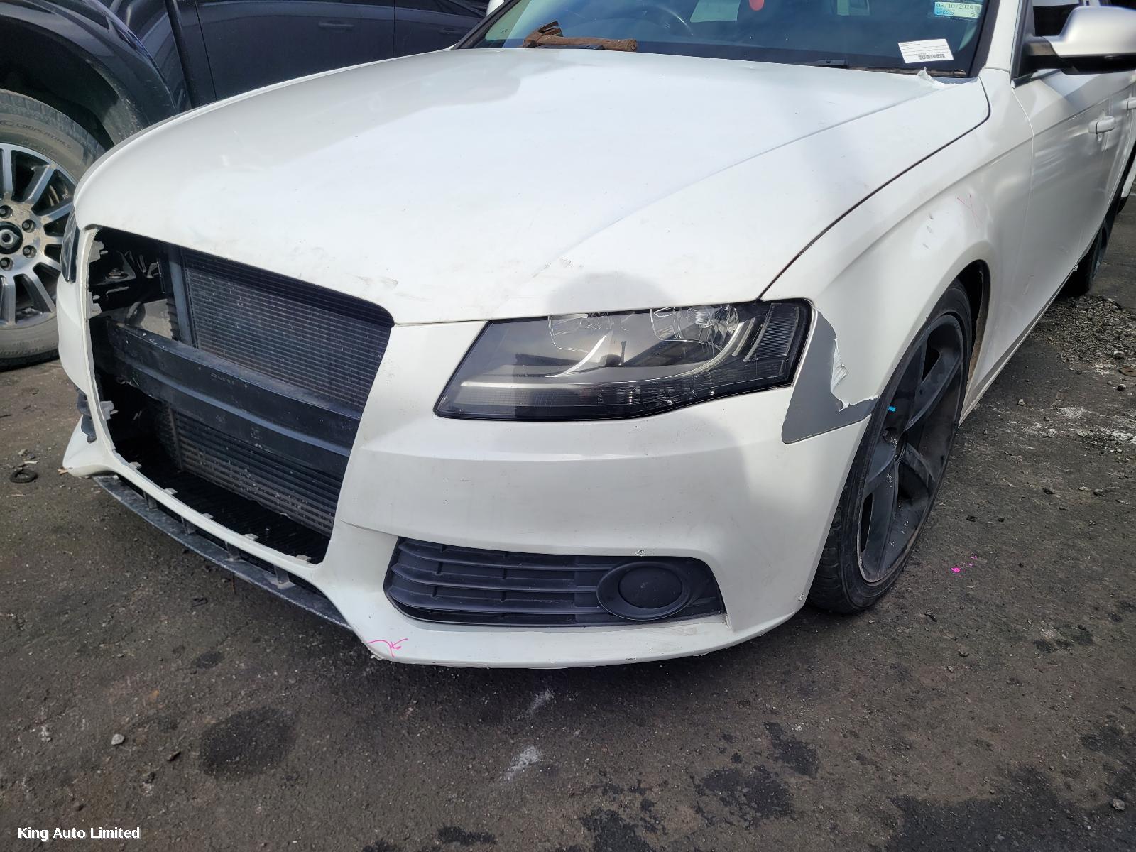 Audi A4 2010 Right Taillight thumbnail 2