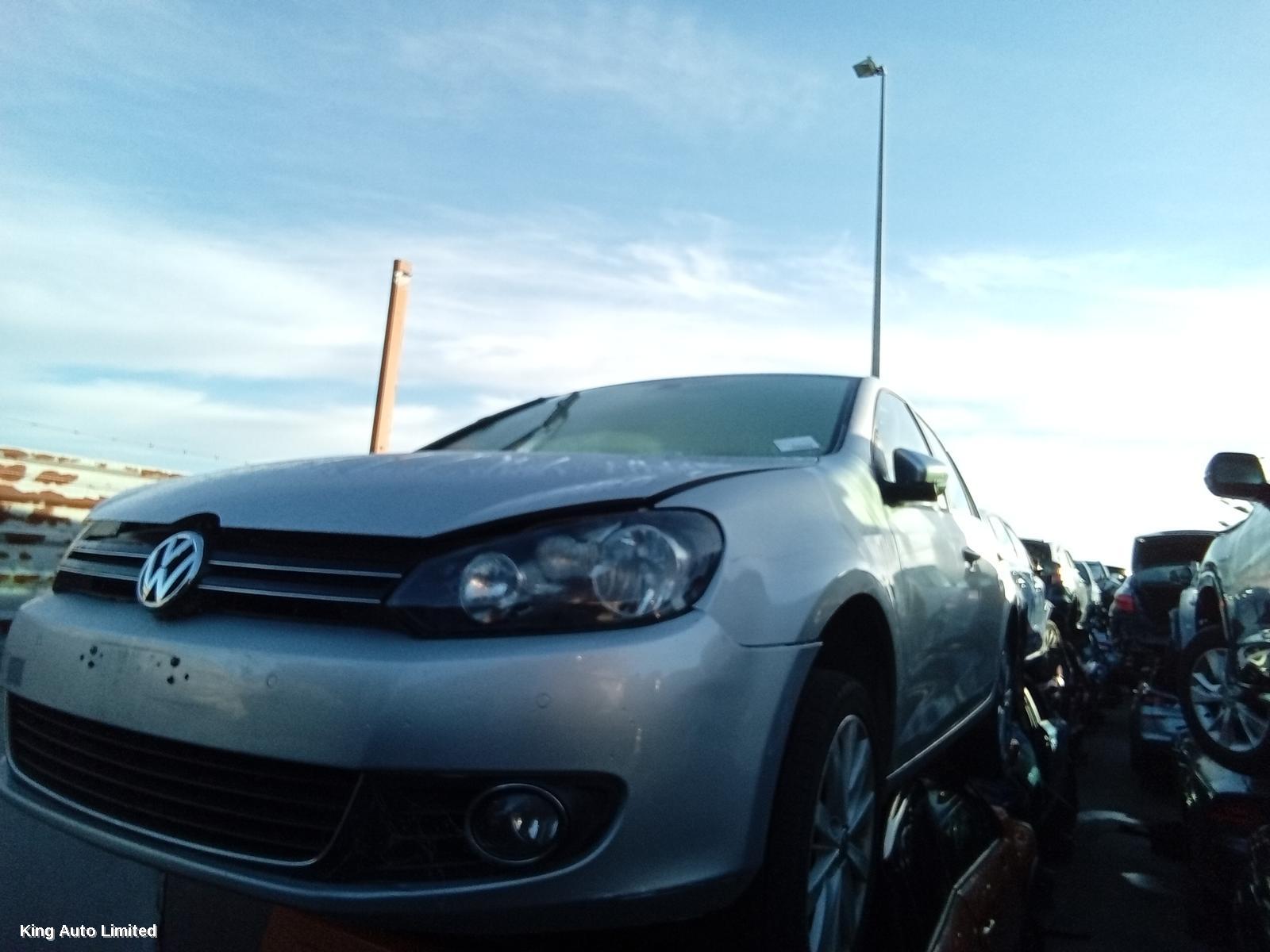 Volkswagen GOLF 2009 Right Door Mirror thumbnail 1