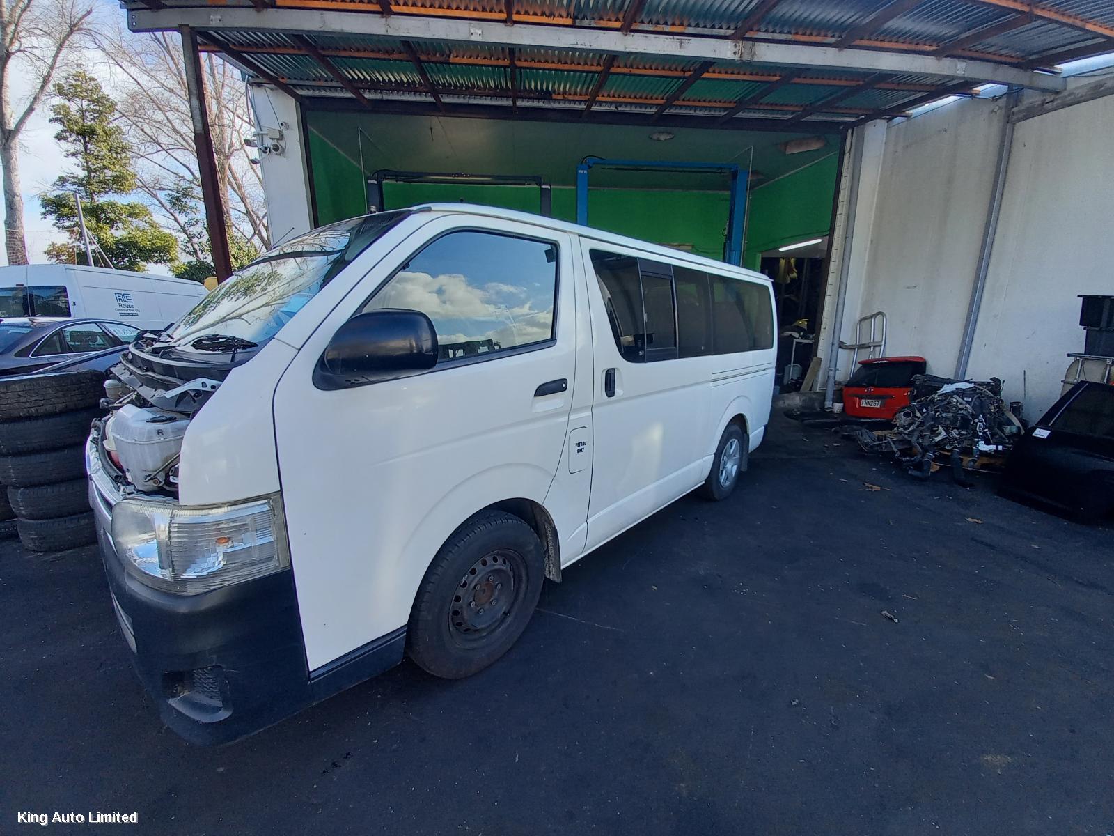 Toyota HIACE 2013 Trans/Gearbox thumbnail 3