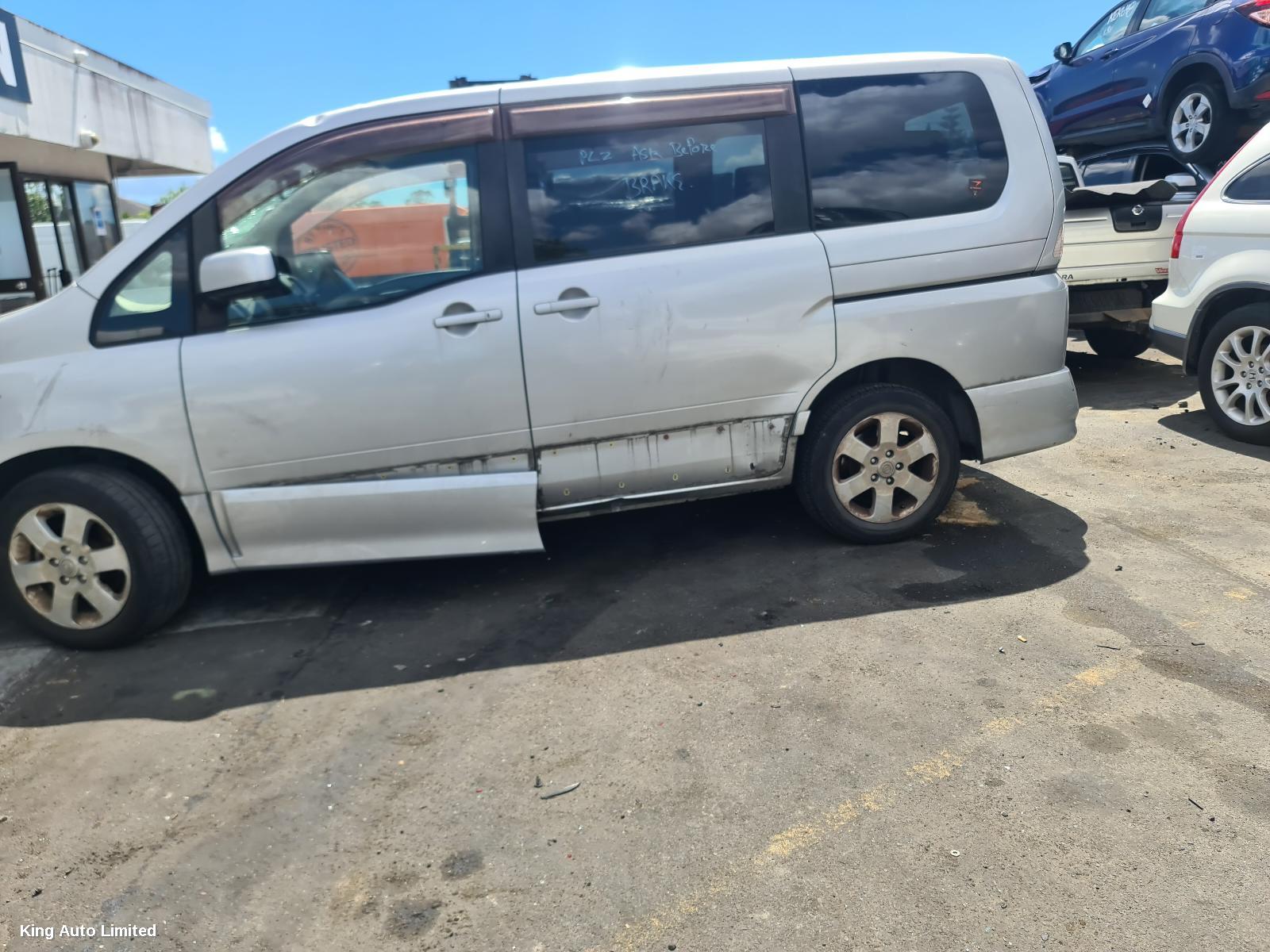 Nissan SERENA 2007 Right Headlamp thumbnail 3