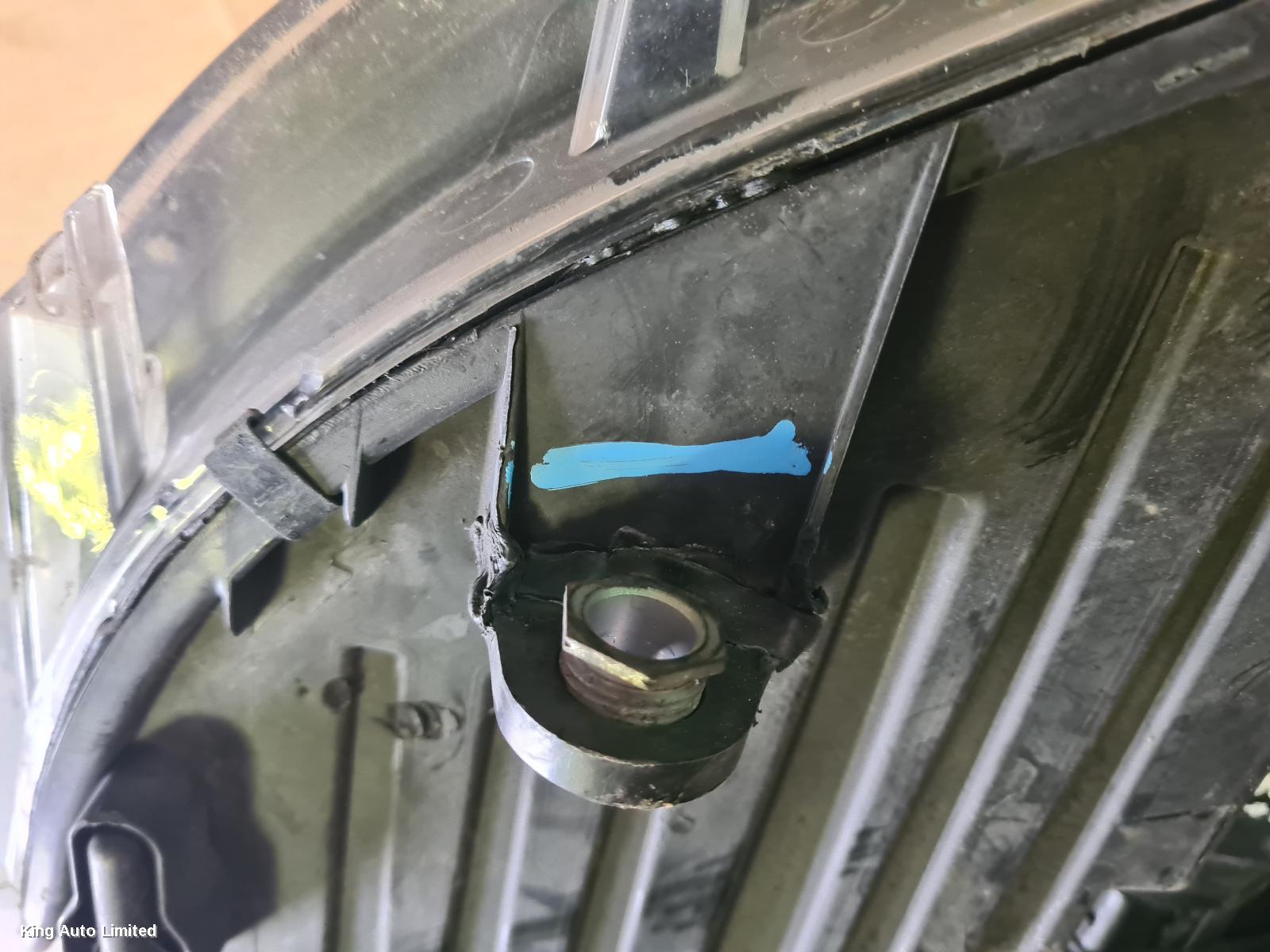 Volkswagen TRANSPORTER 2013 Right Headlamp thumbnail 2