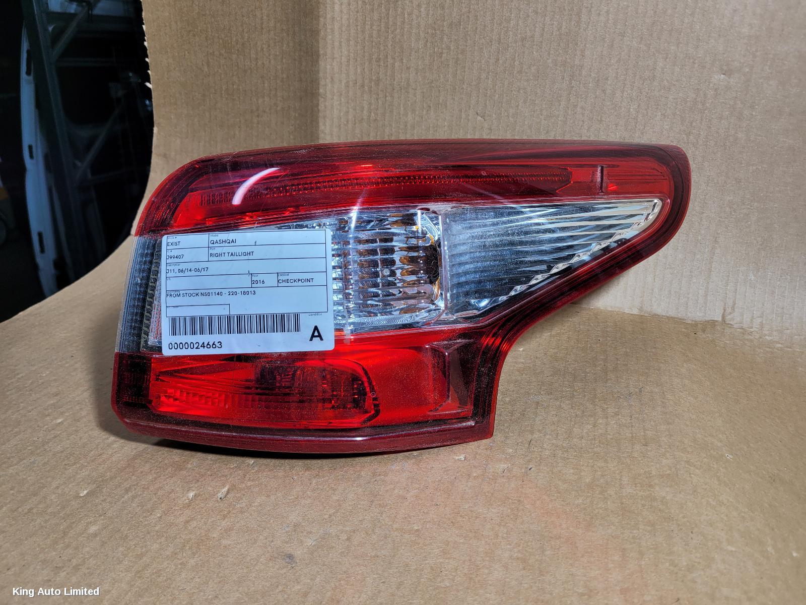 Nissan QASHQAI 2016 Right Taillight thumbnail 1