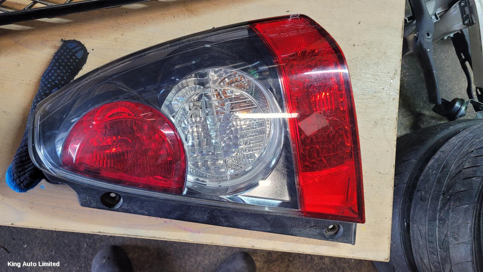 Subaru FORESTER 2006 Right Taillight thumbnail 1