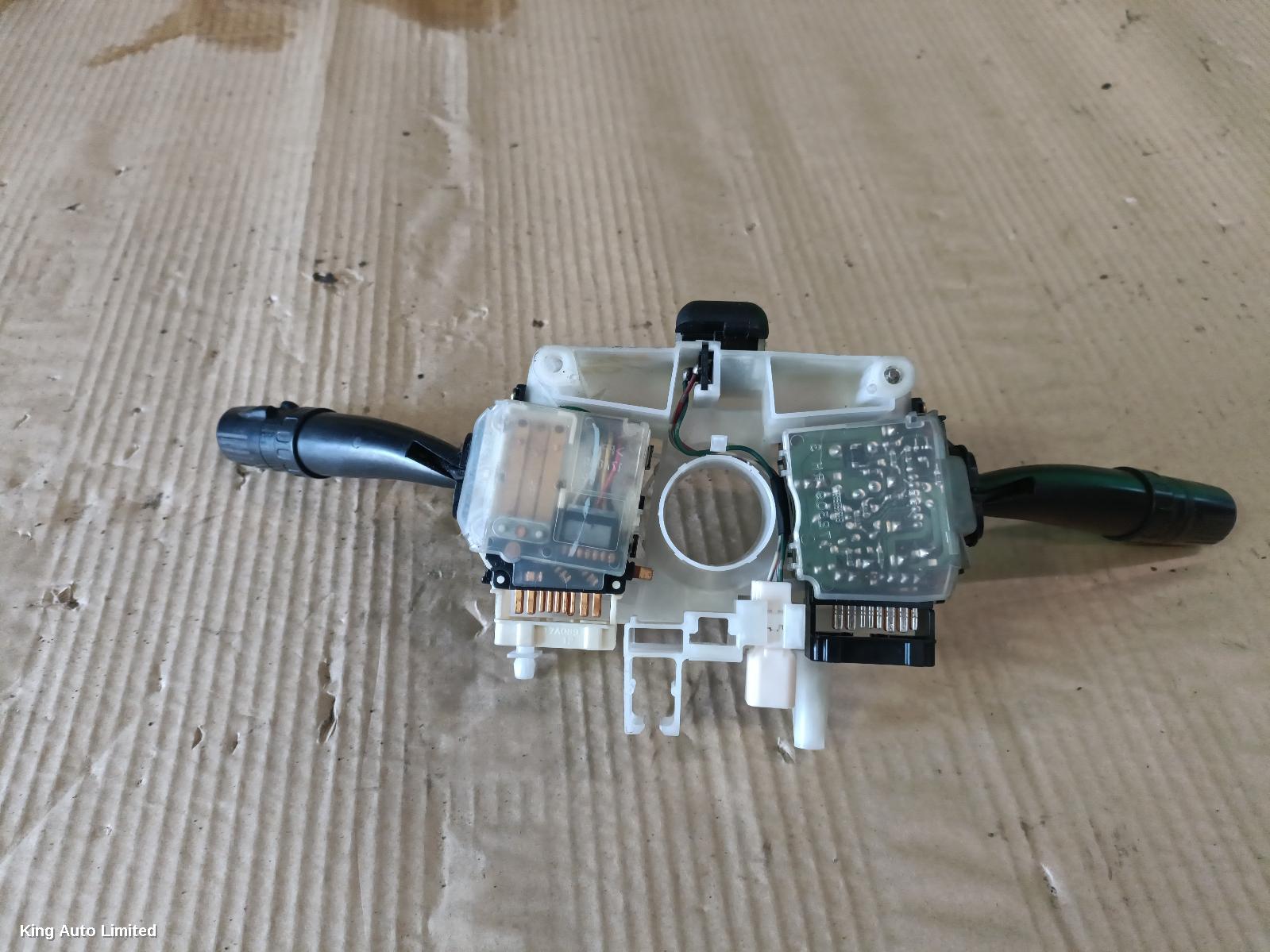 Subaru OUTBACK 2001 Combination Switch thumbnail 1