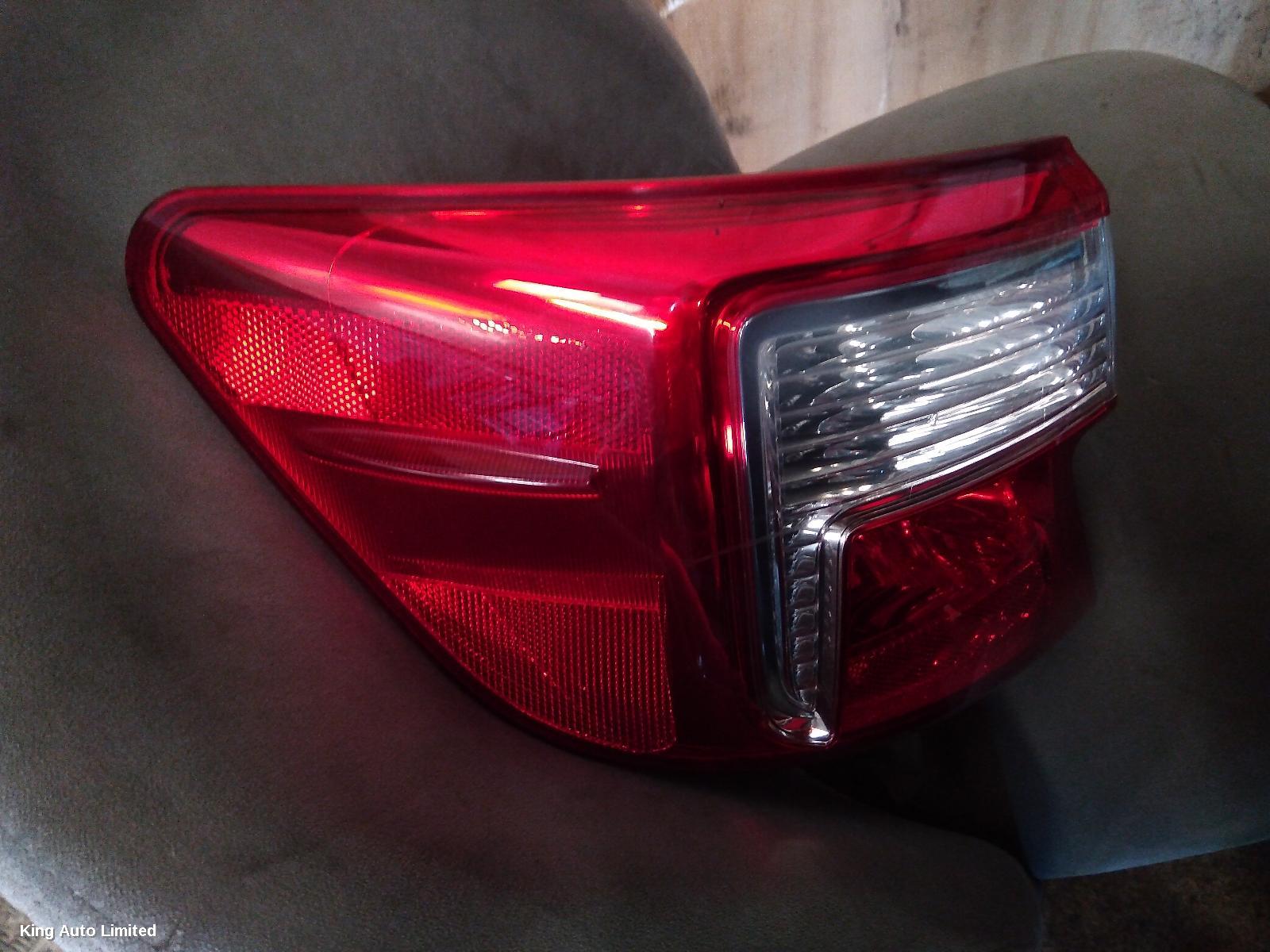 Toyota CAMRY 2012 Left Taillight thumbnail 2