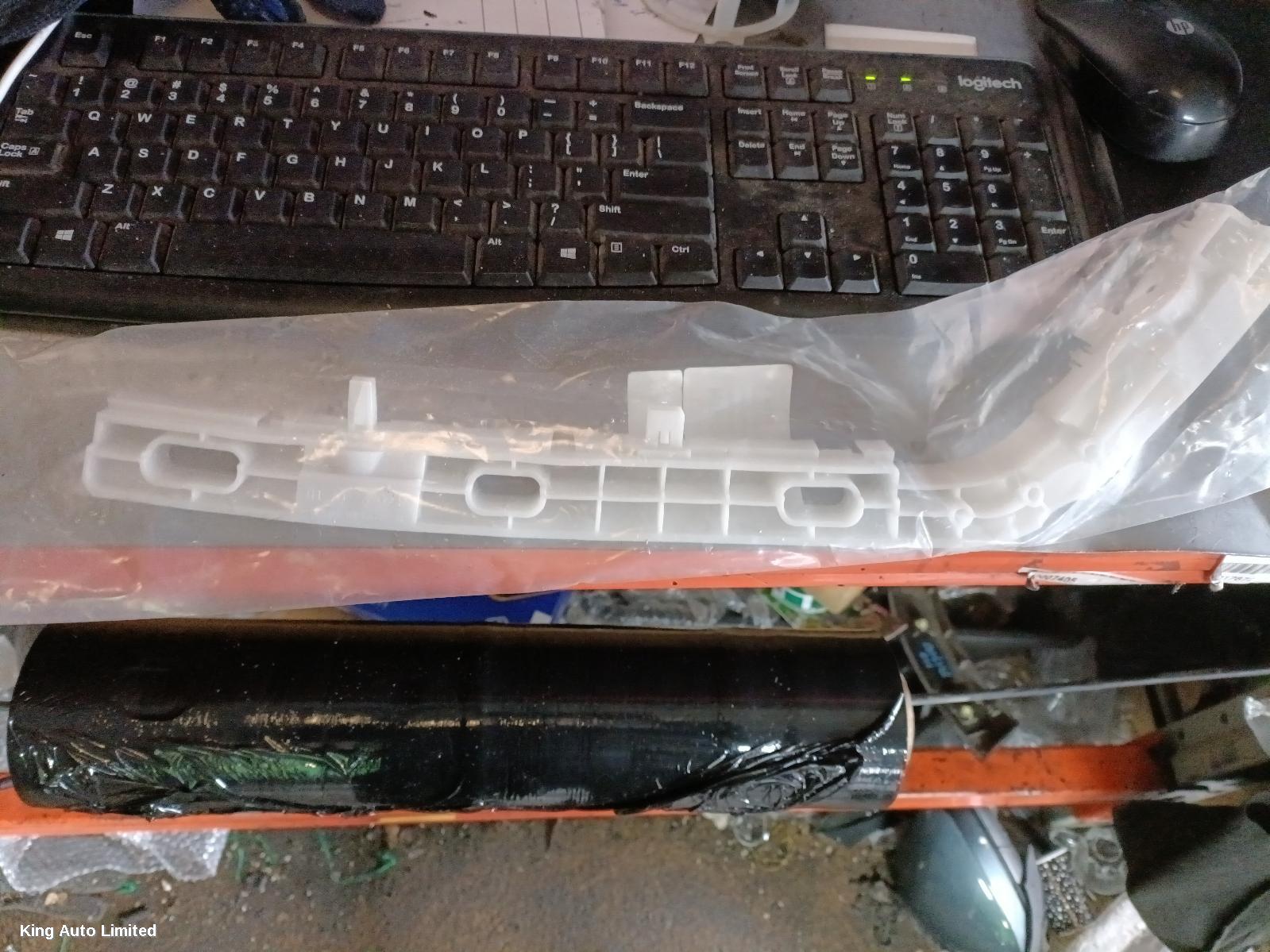 Nissan TIIDA 2006 R/Bar Bracket/Reinfo thumbnail 1
