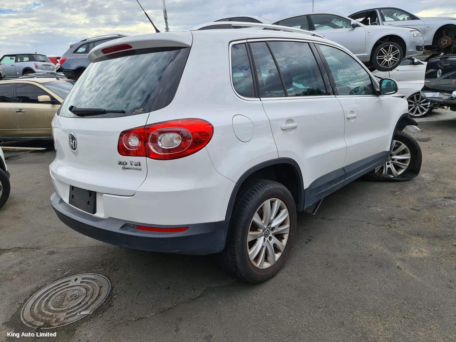 Volkswagen TIGUAN 2011 Misc thumbnail 3