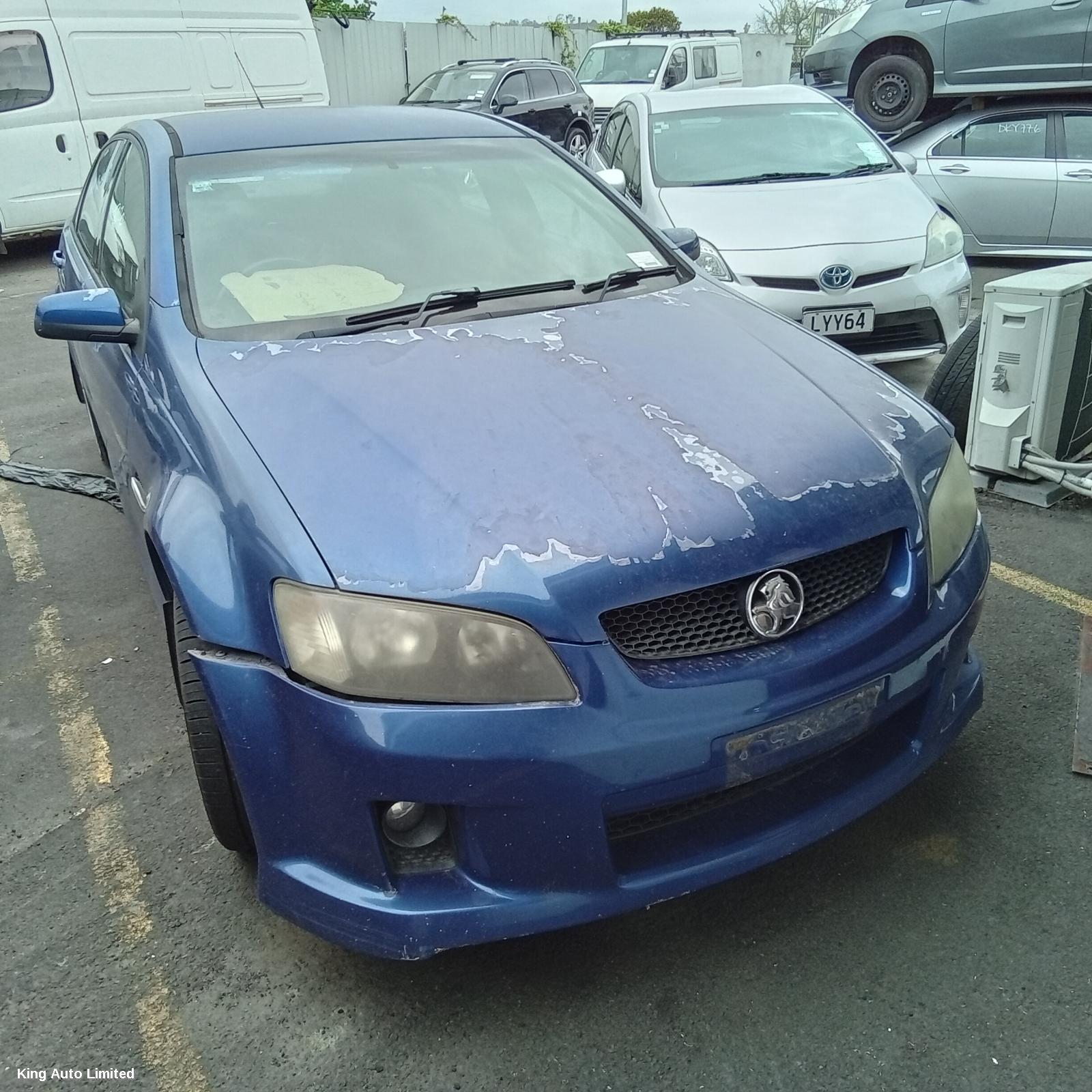 HOLDEN COMMODORE 2007 Washer Bottle thumbnail 1