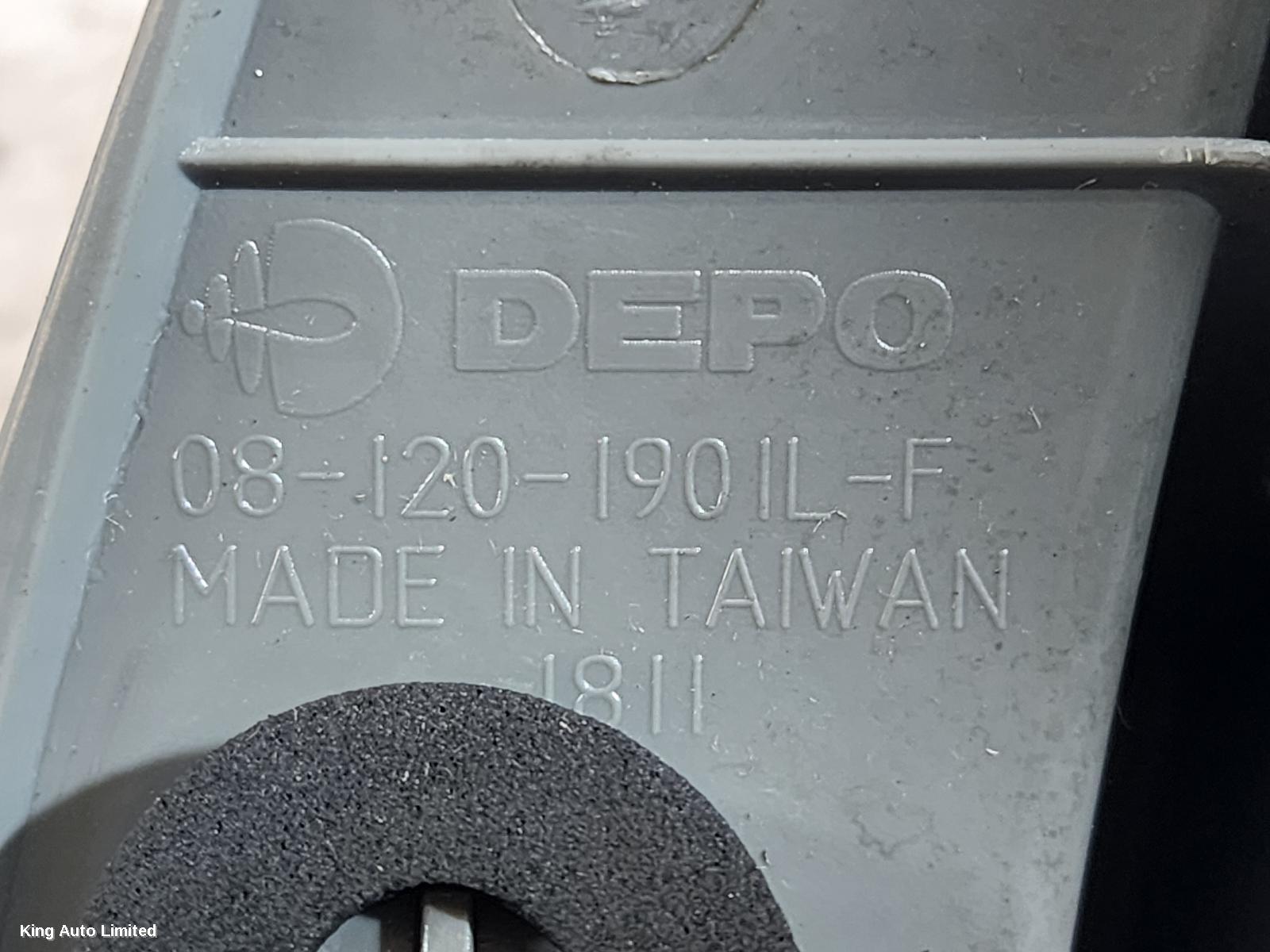 Subaru XV 2015 Left Taillight thumbnail 3