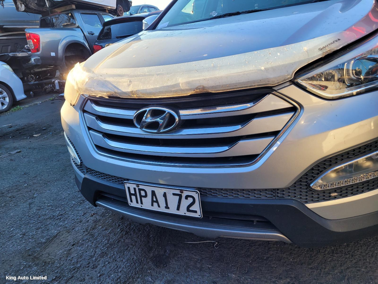 Hyundai SANTA FE 2014 Rear Bumper thumbnail 3