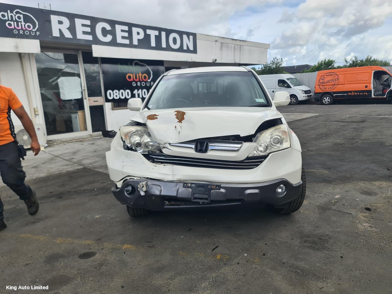 HONDA CRV 2008 Left Taillight thumbnail 1
