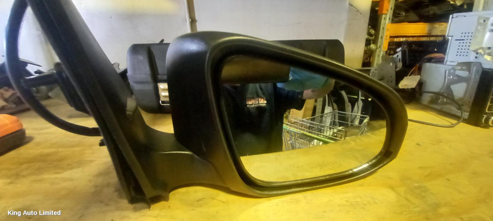 Toyota COROLLA 2014 Right Door Mirror thumbnail 1