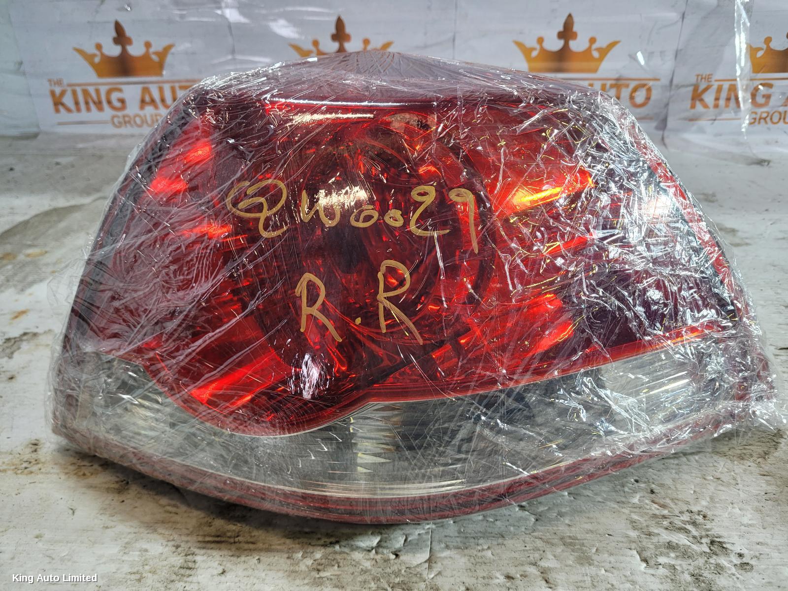HOLDEN COMMODORE 2007 Right Taillight thumbnail 1