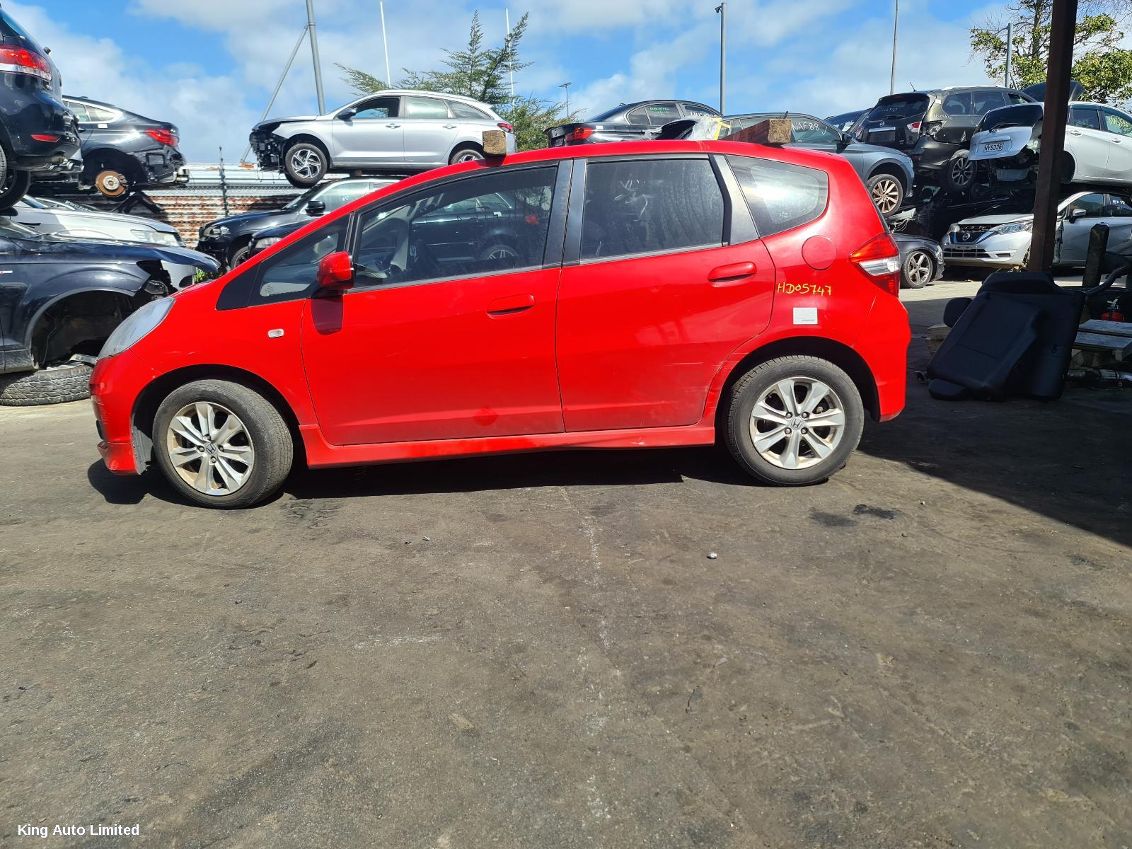 Honda JAZZ 2012 Right Front Door Window thumbnail 3