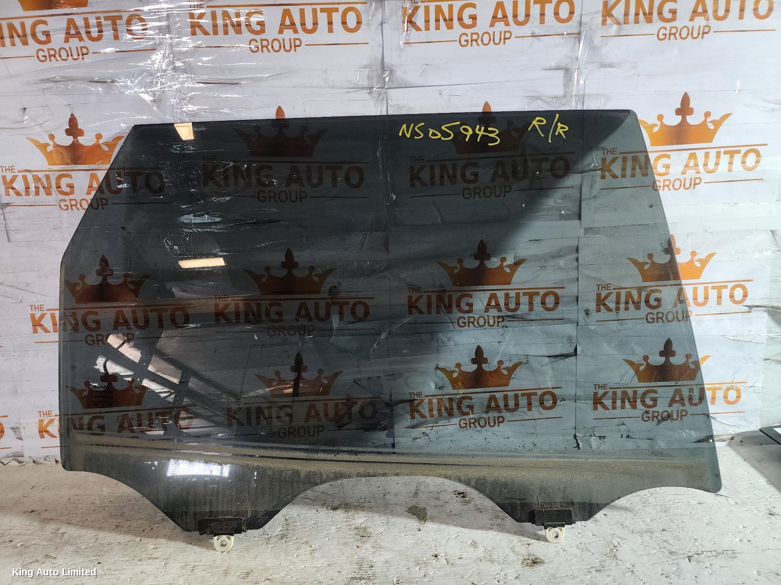 NISSAN PATHFINDER 2017 Right Rear Door Window thumbnail 1