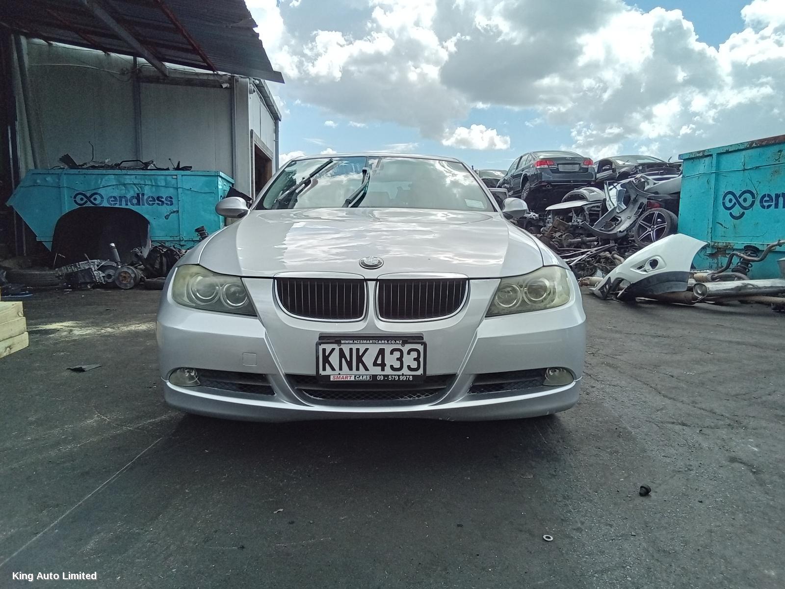 BMW 3 SERIES 2007 Left Taillight thumbnail 1