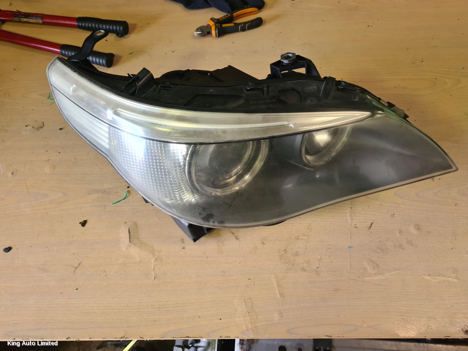BMW 5 SERIES 2005 Right Headlamp thumbnail 1