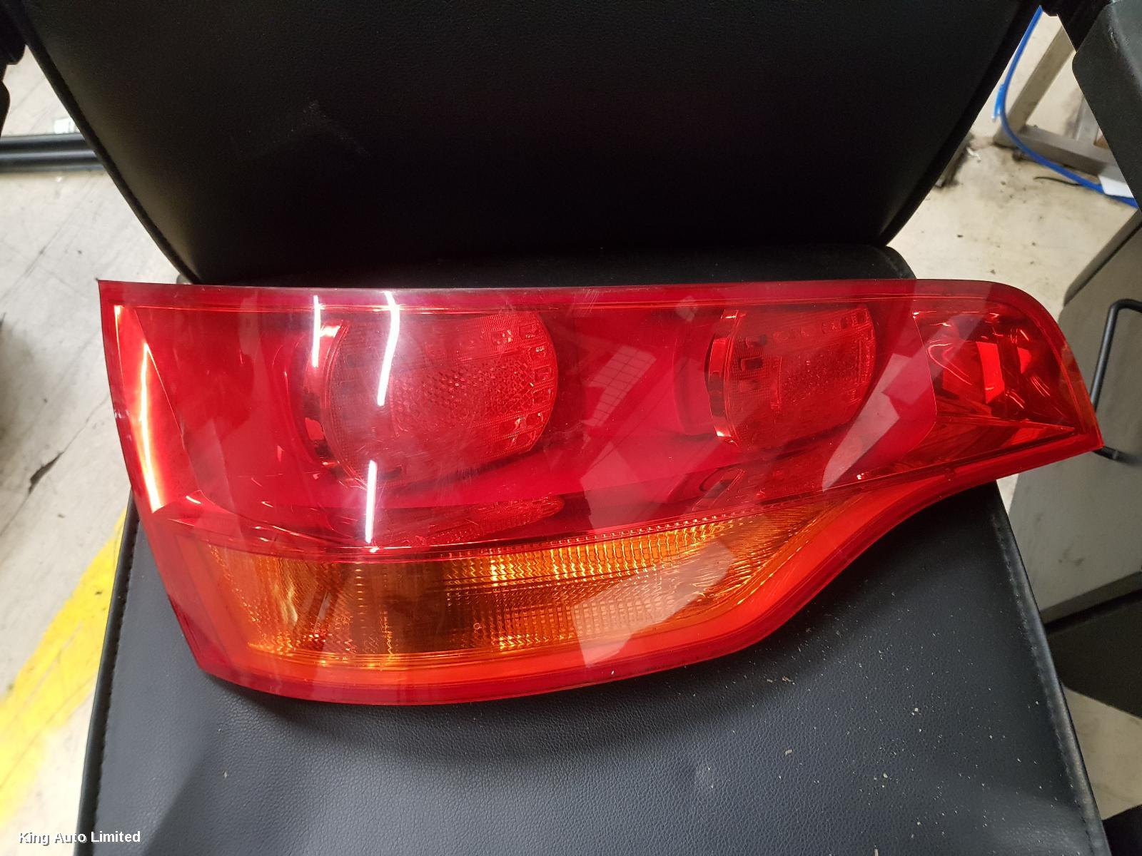 AUDI Q7 2014 Left Taillight thumbnail 1