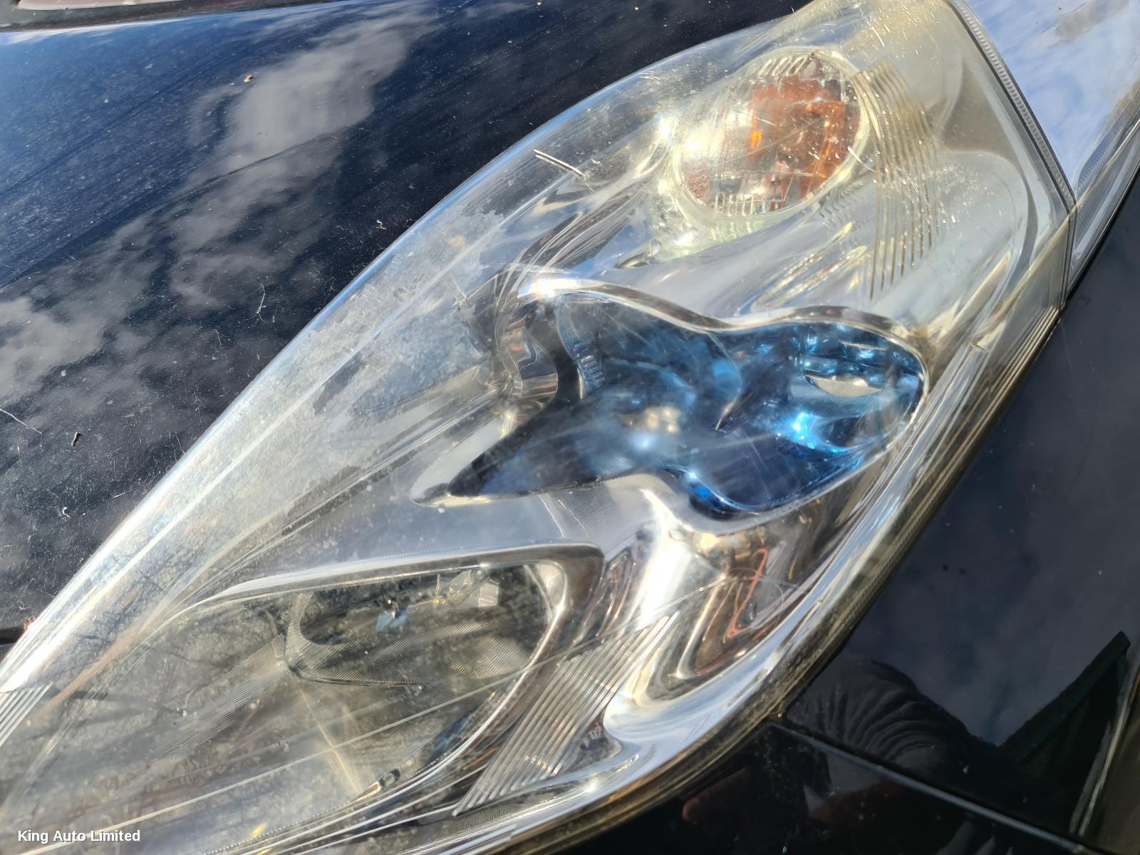 Nissan LEAF 2013 Right Guard thumbnail 3