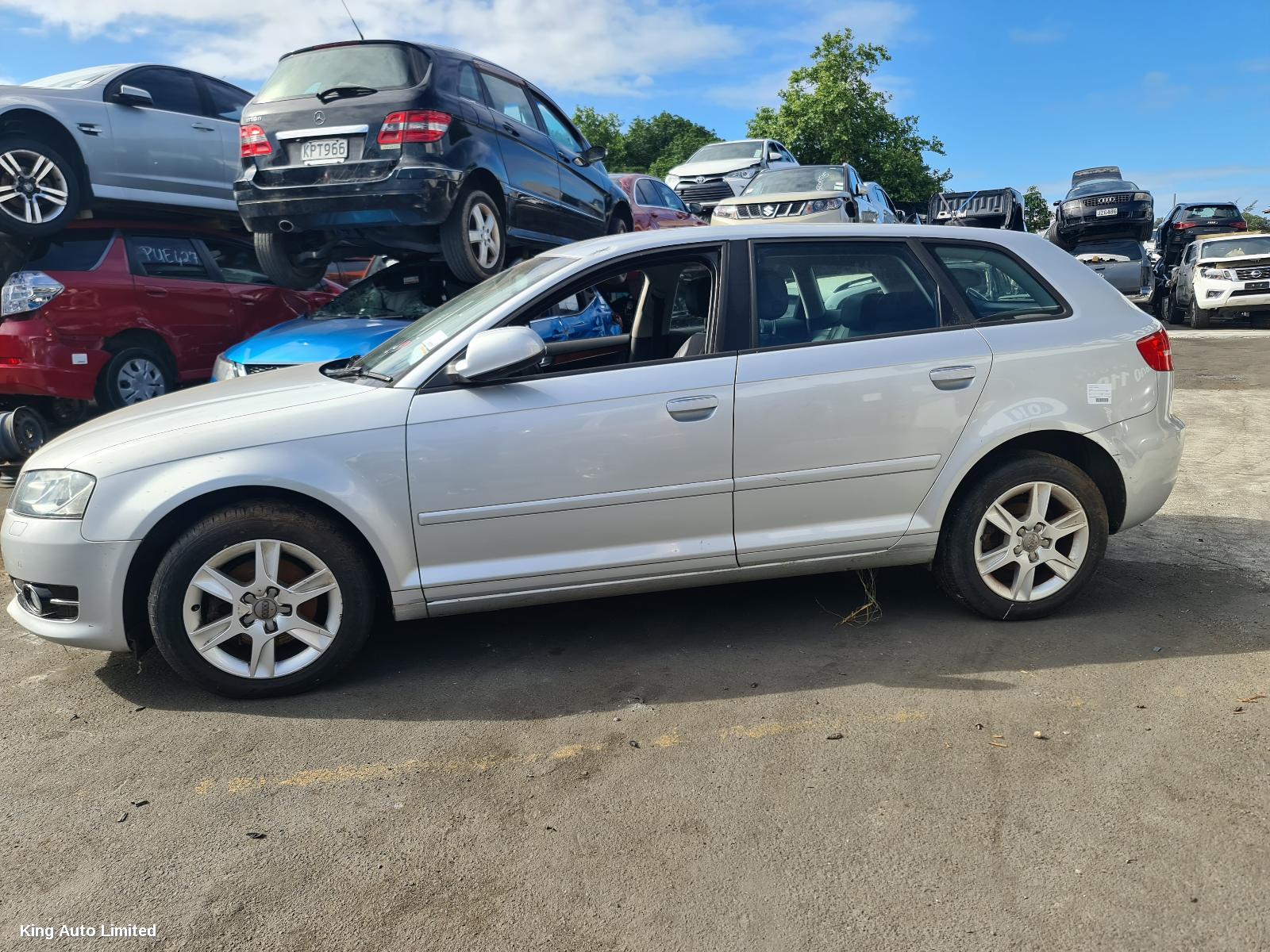 Audi A3 2010 Right Front Door thumbnail 3