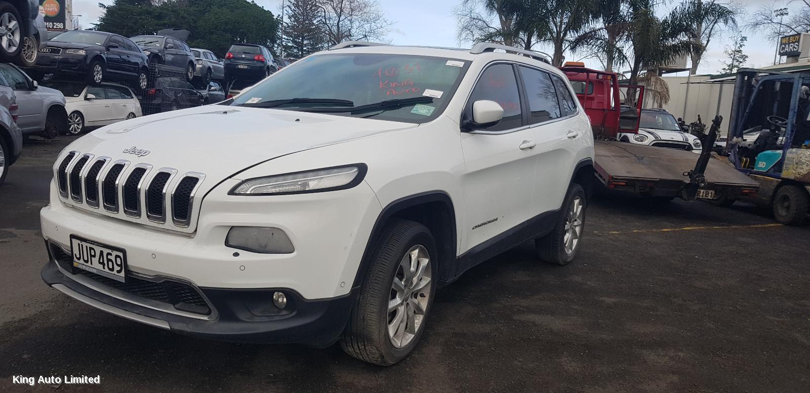 Jeep CHEROKEE 2016 Left Door Mirror thumbnail 2