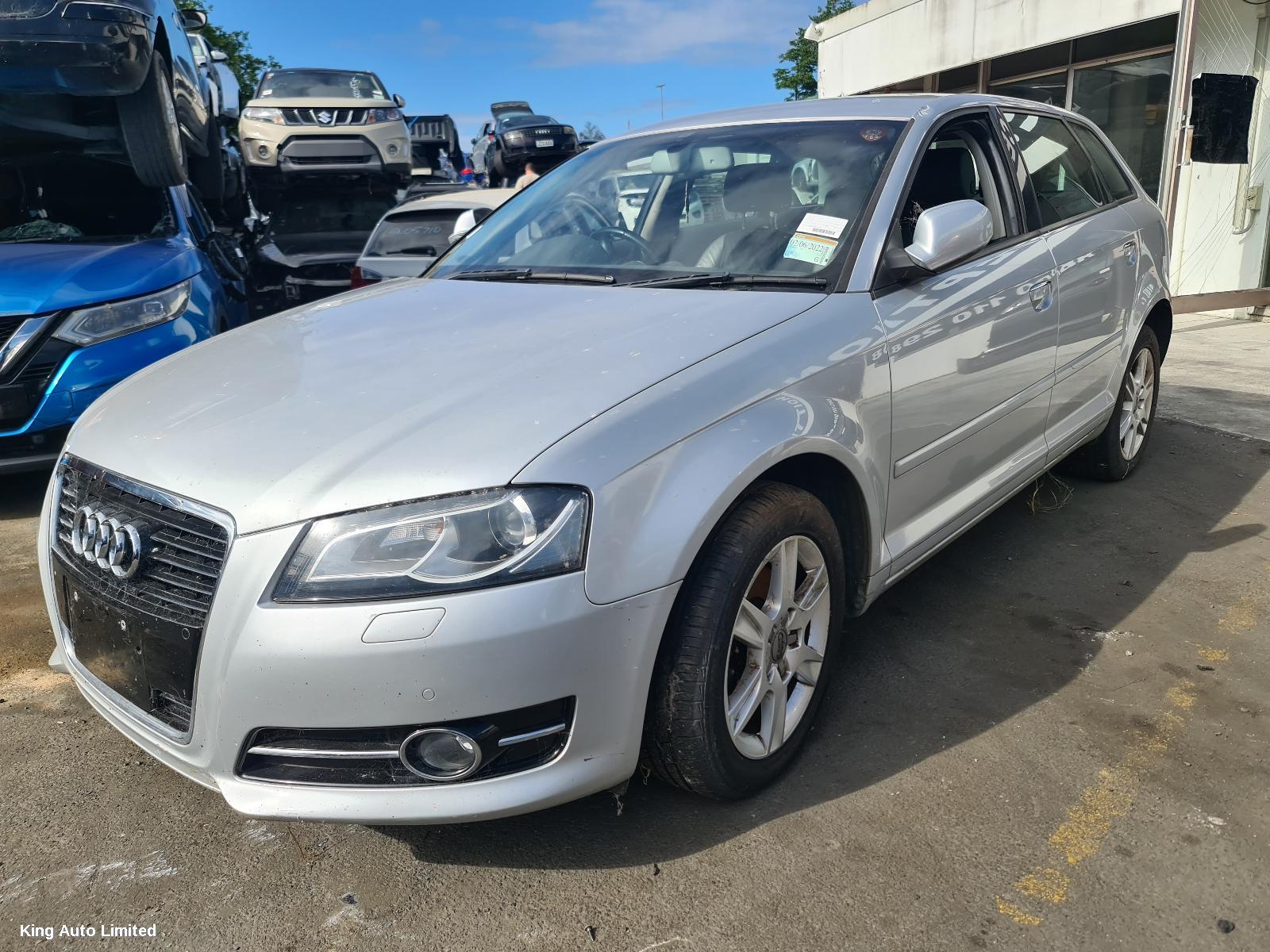 Audi A3 2010 Right Front Door thumbnail 2