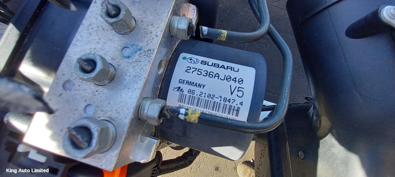Subaru OUTBACK 2011 Left Taillight thumbnail 1