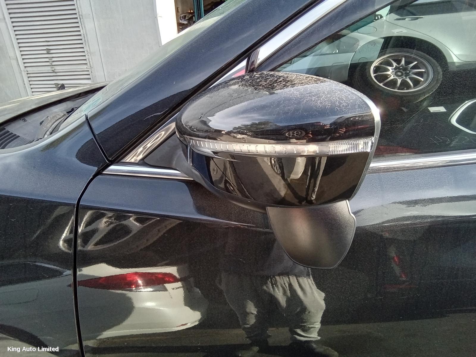 Nissan XTRAIL 2015 RIGHT_REAR_DOOR_SLIDING thumbnail 3