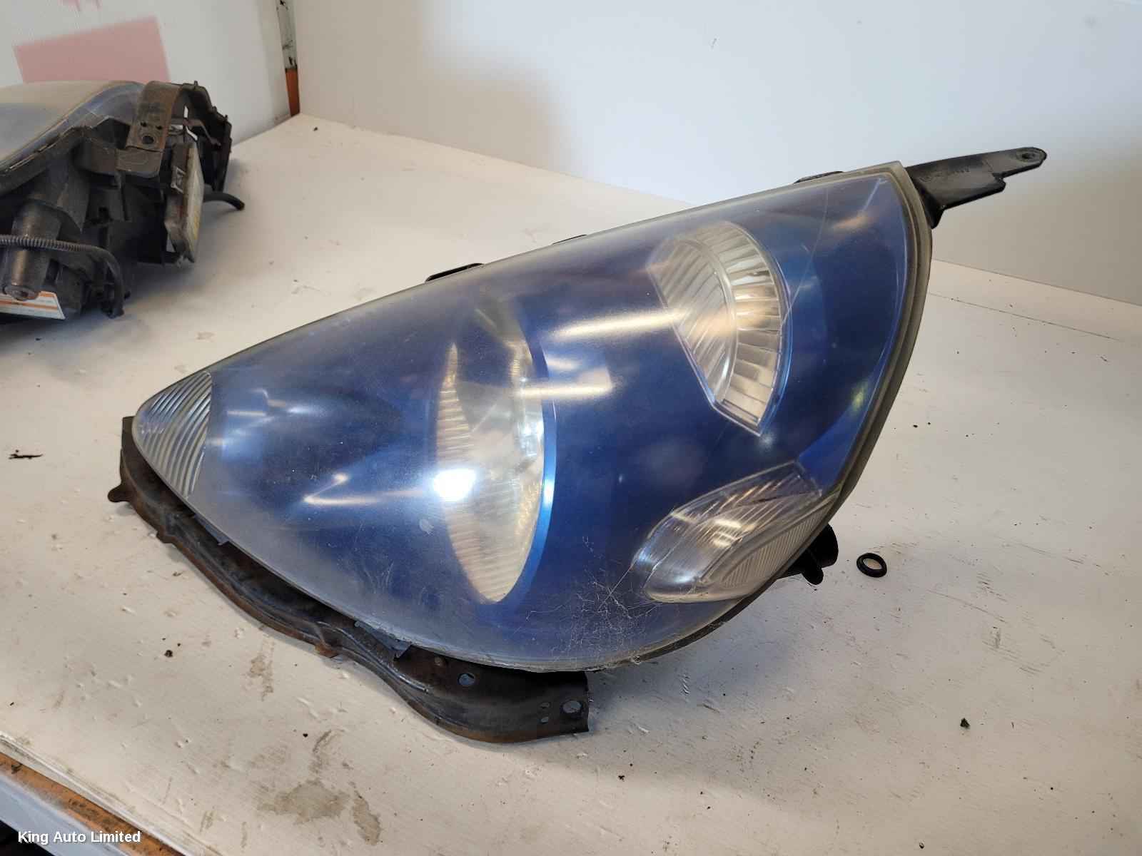 Honda JAZZ 2004 Left Headlamp thumbnail 2