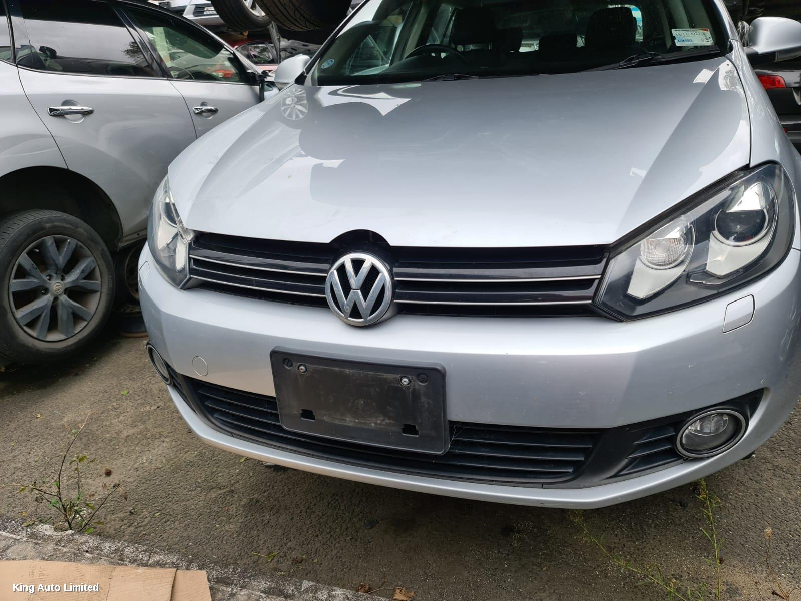 VOLKSWAGEN GOLF 2010 Right Front Door thumbnail 1