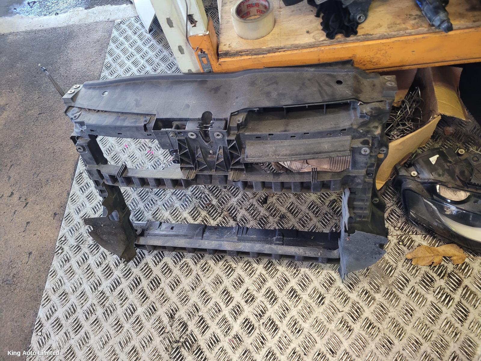 Volkswagen GOLF 2011 Radiator Support thumbnail 2
