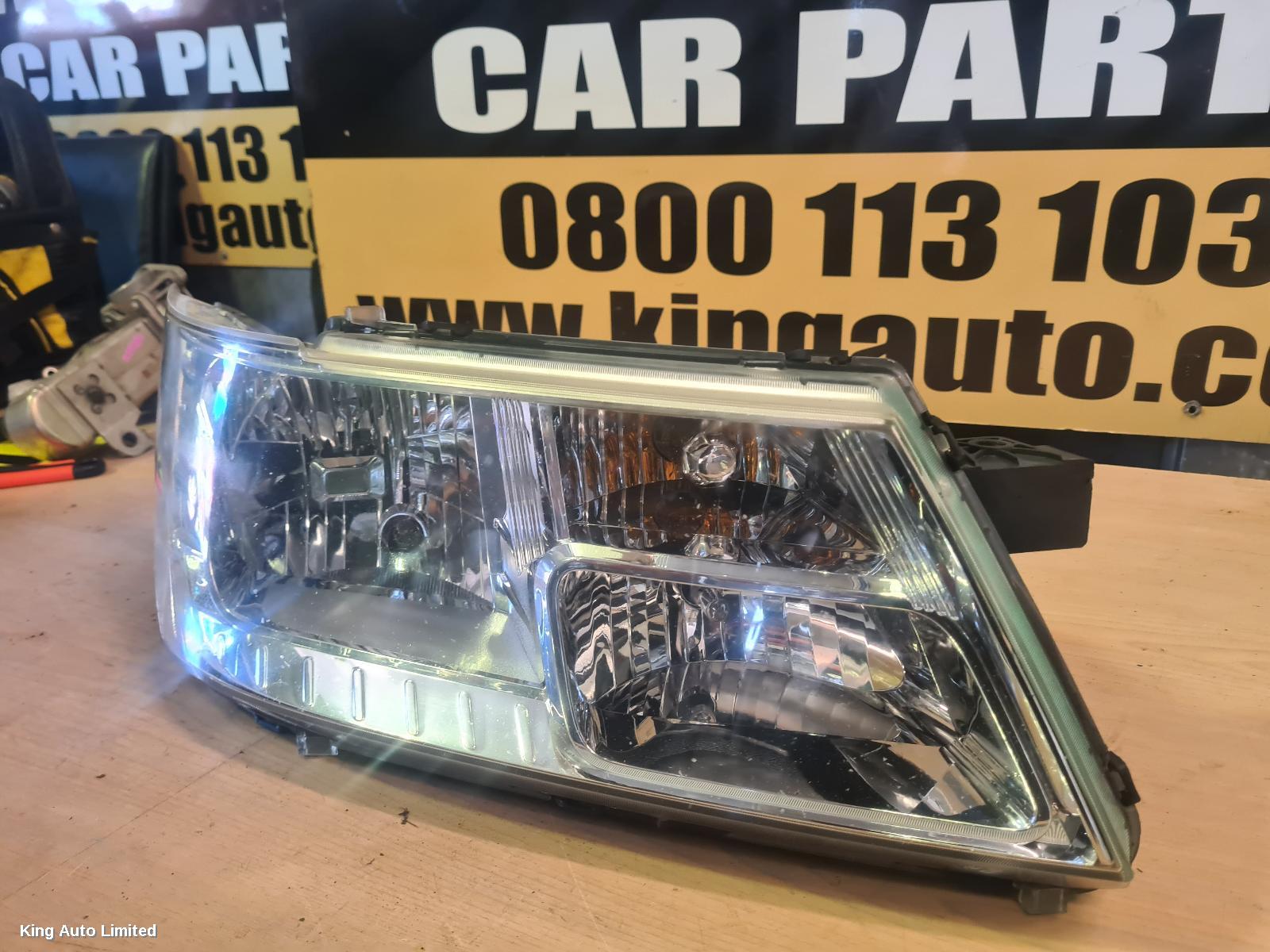 Dodge JOURNEY 2012 Right Headlamp thumbnail 2