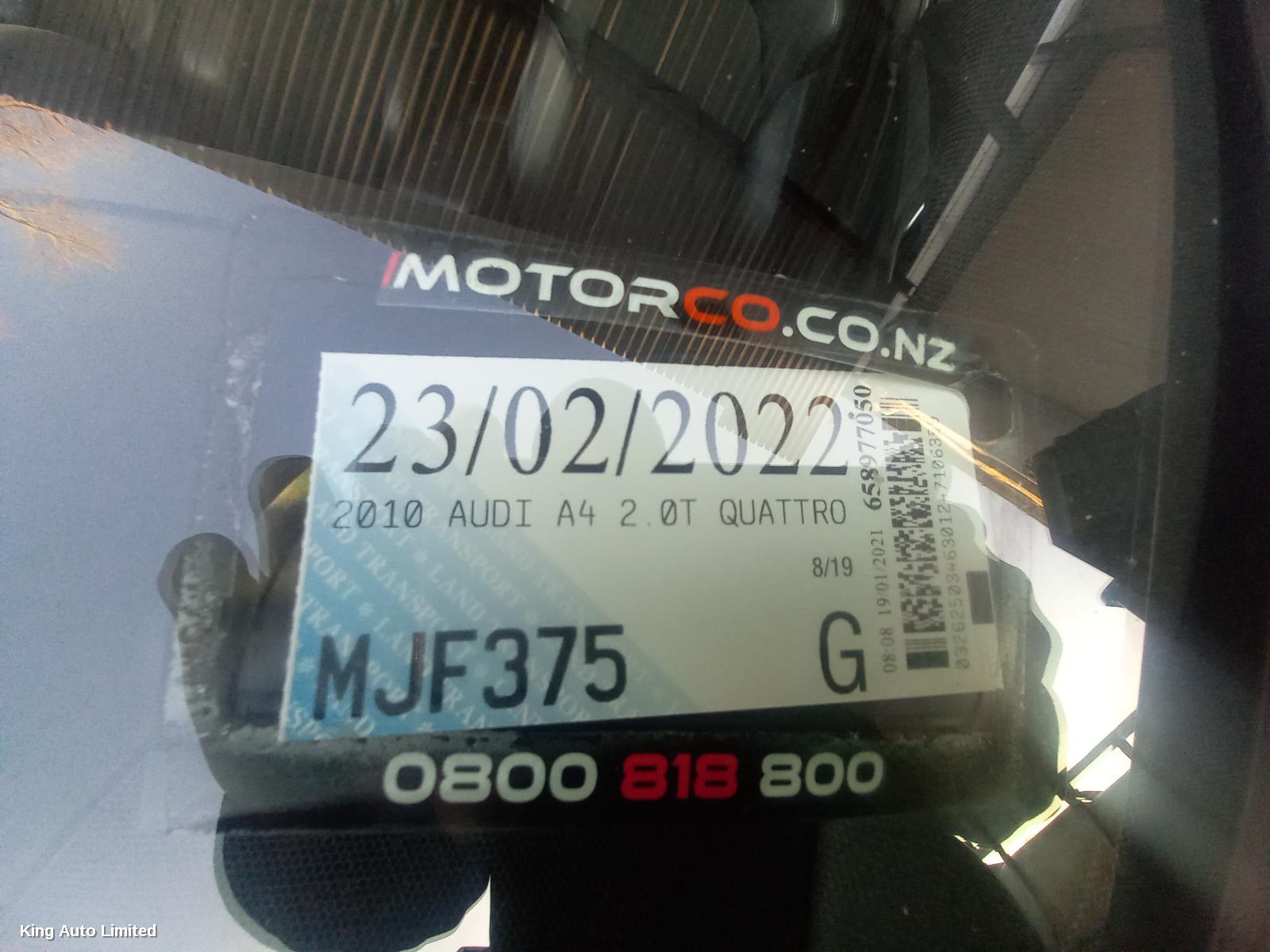 Azraa - AUDI A4 2010 Washer Bottle
