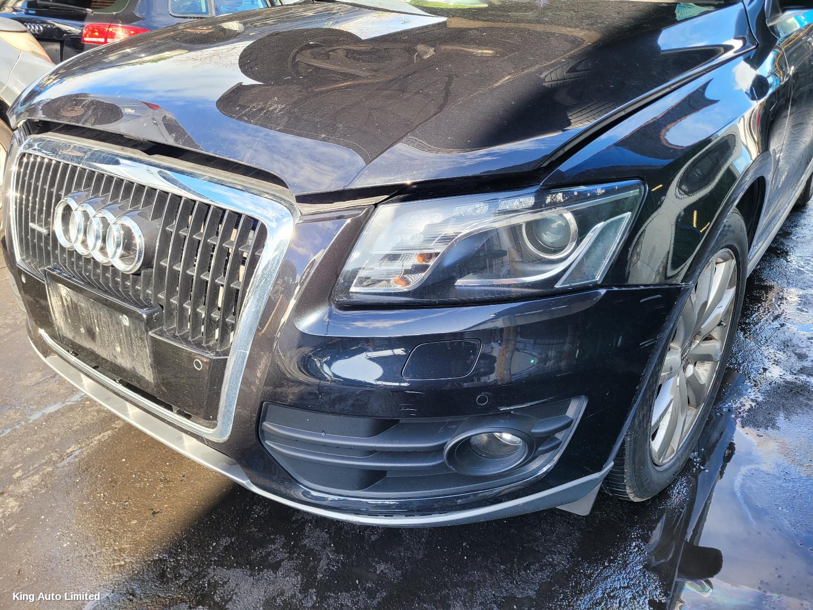 Audi Q5 2011 Overflow Bottle thumbnail 3