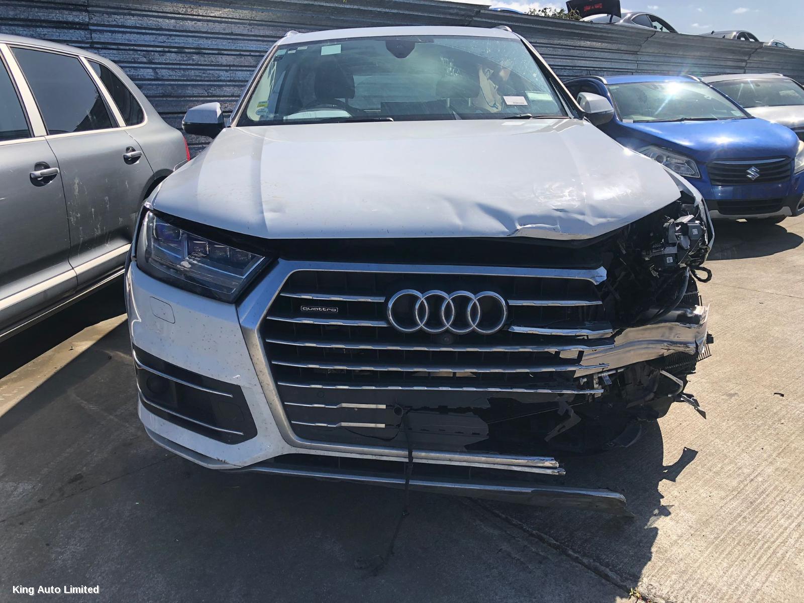 Audi Q7 2017 Right Door Mirror thumbnail 2