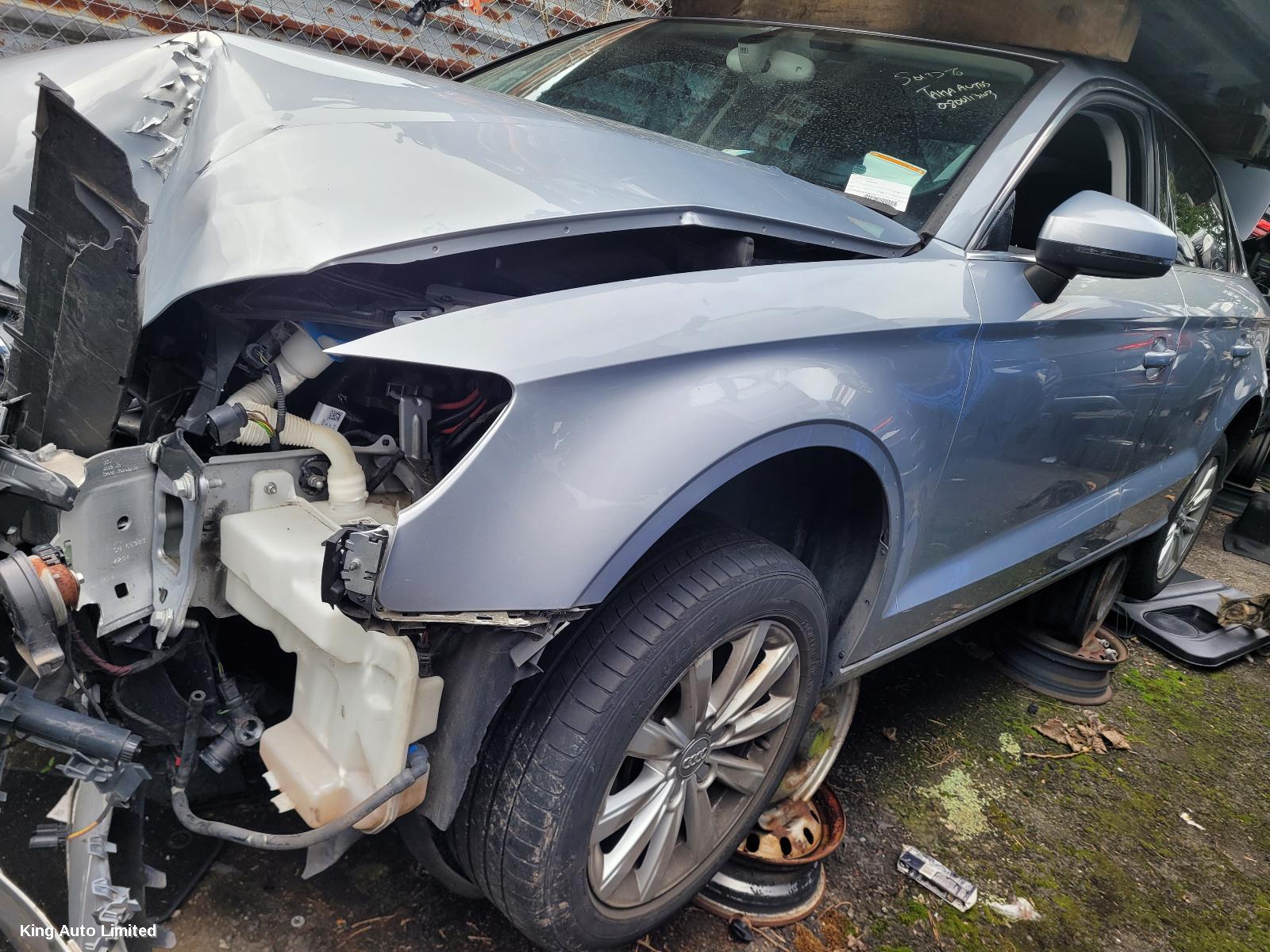 Audi A3 2014 Left Rear Door/Sliding thumbnail 2