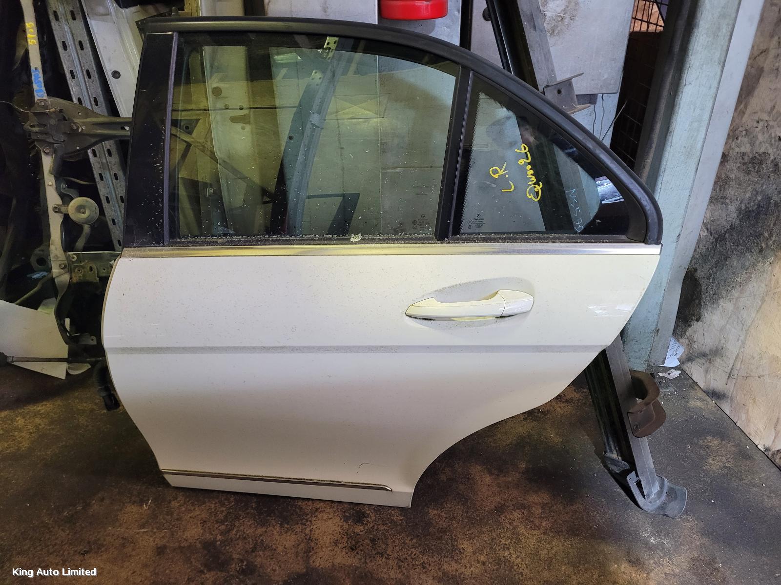Mercedes-Benz C CLASS 2008 Left Rear Door/Sliding thumbnail 2