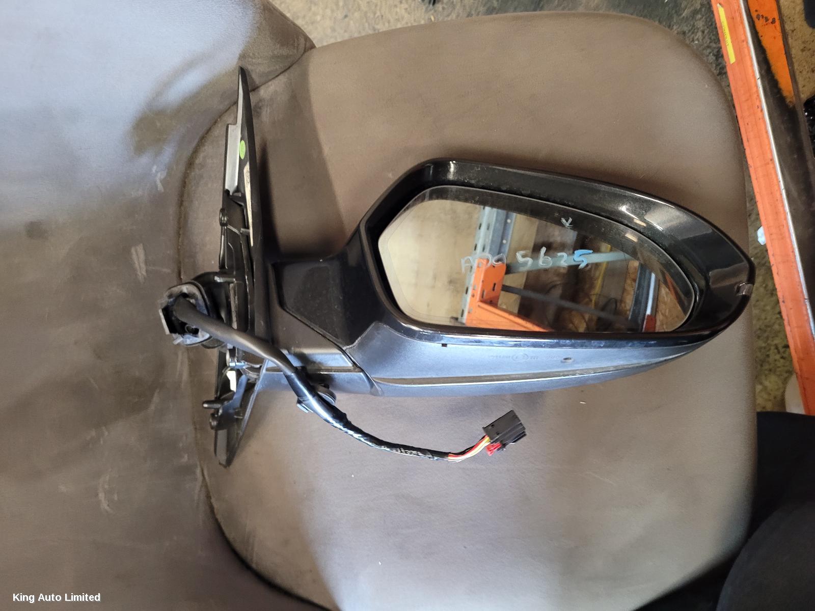 AUDI A6 2016 Right Door Mirror thumbnail 1