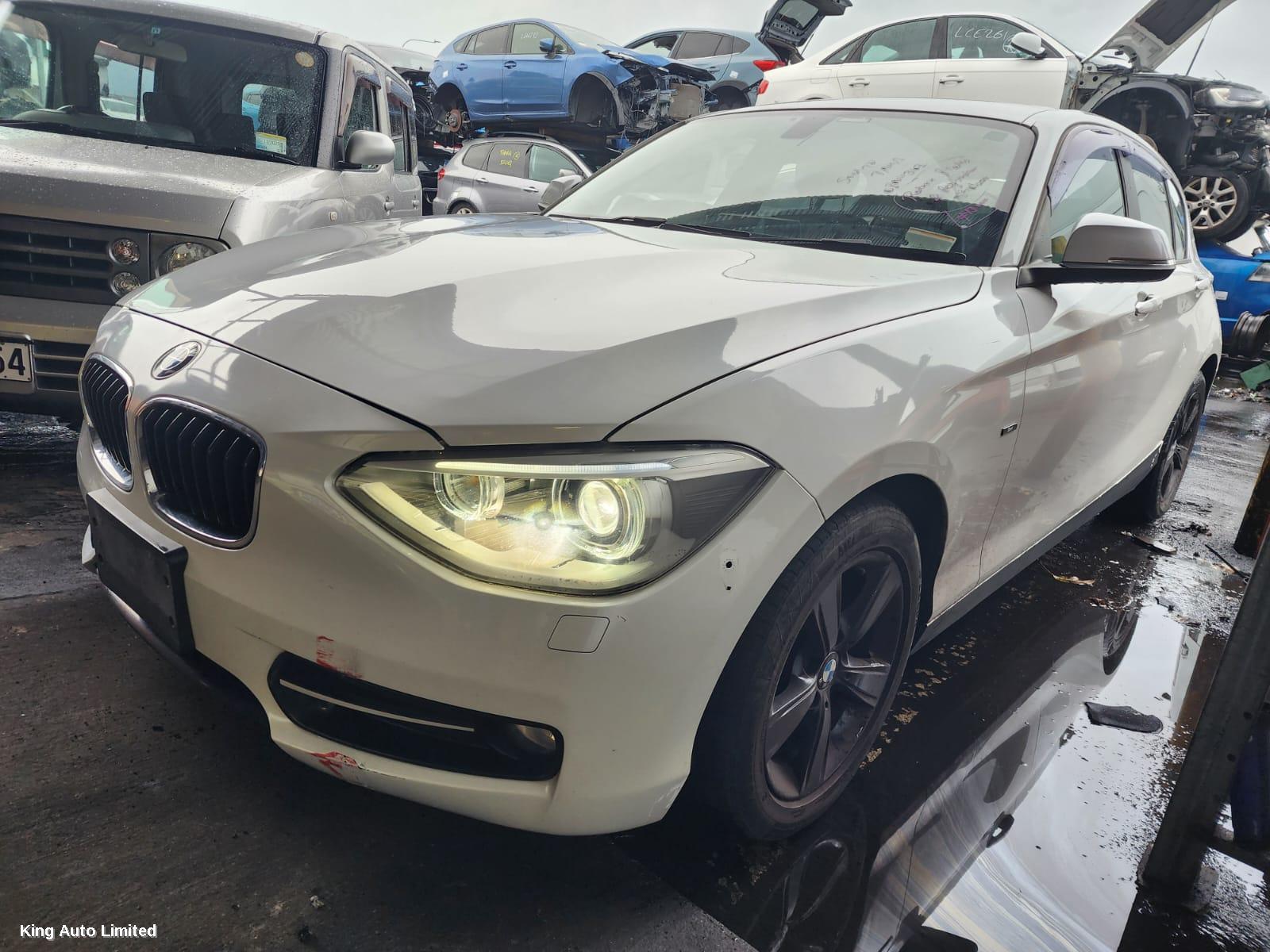 Azraa - BMW 1 SERIES 2013 Fan