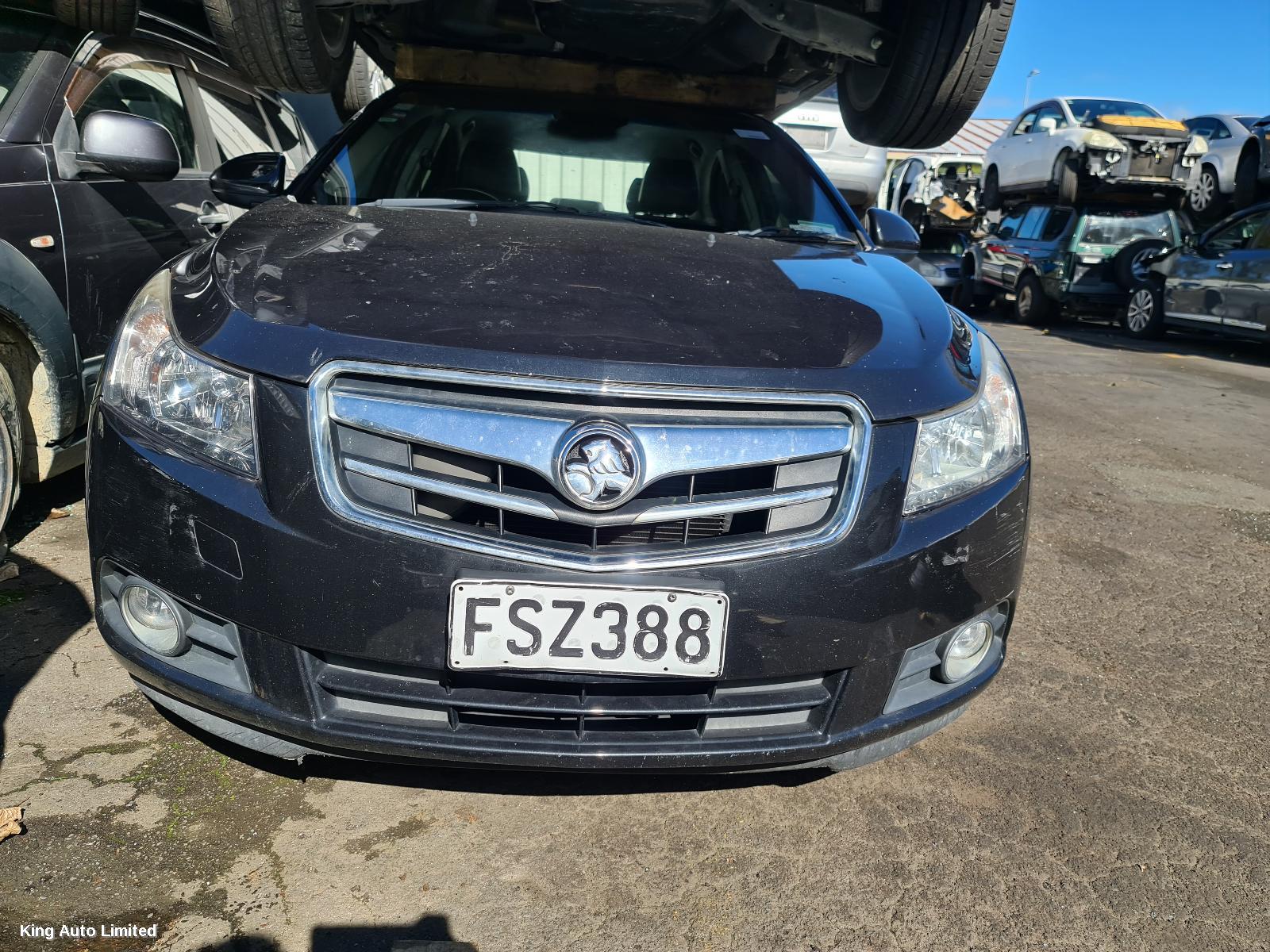 HOLDEN CRUZE 2011 Right Headlamp thumbnail 1